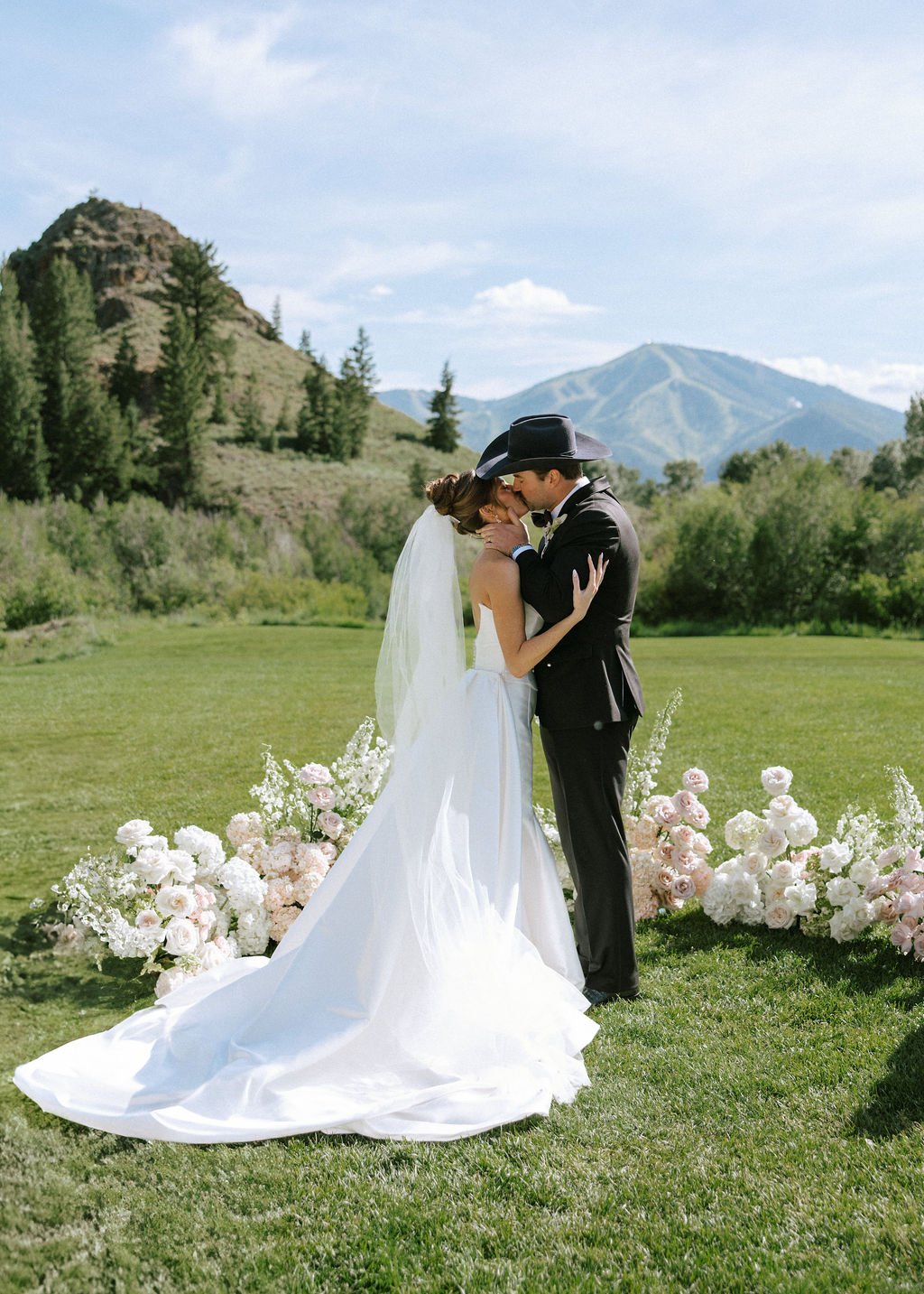 taylor&craigwedding-566.jpg