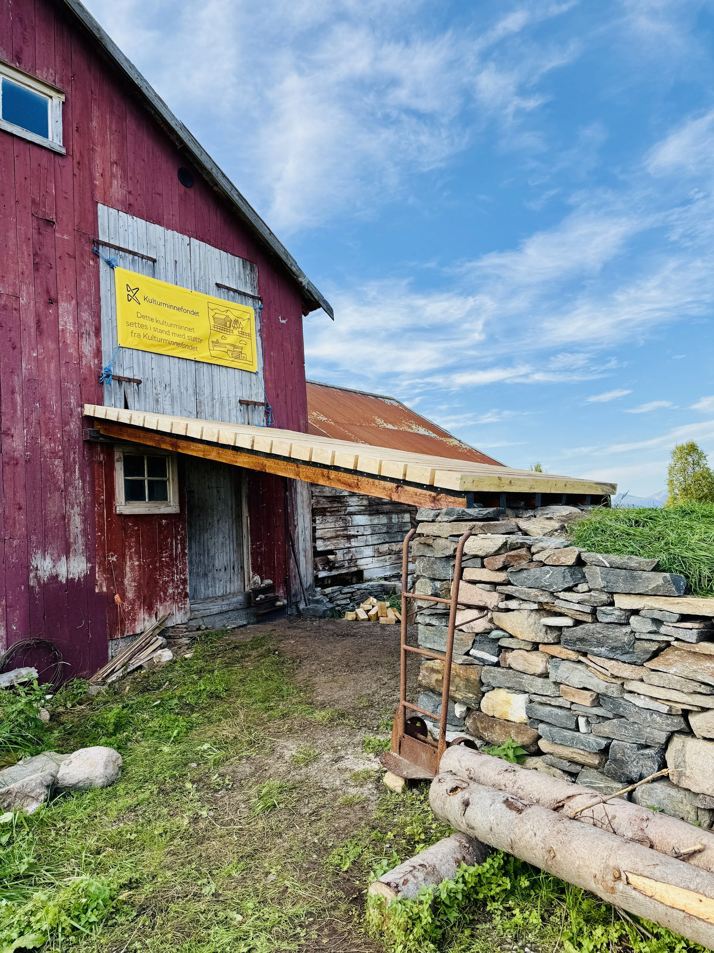 August/september 2025: Ny låvebru i tømmer