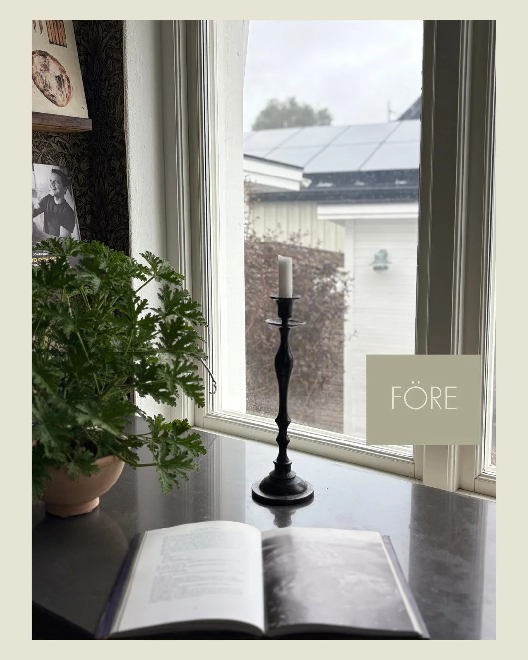 Regnig s&ouml;ndag och tid att njuta av de sm&aring; detaljerna. ☔️
Jag fascineras ofta av hur n&aring;got s&aring; enkelt som en gardin kan f&ouml;r&auml;ndra k&auml;nslan i ett rum. Ljuset blir mjukare, rummet mer ombonat och blicken stannar kvar l