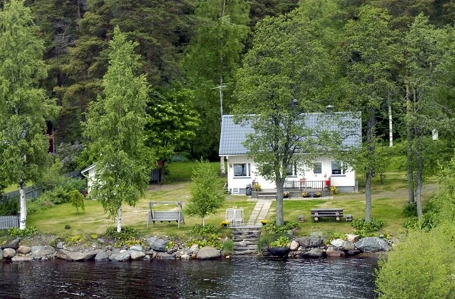 Kesämökin yhteisomistus – onni vai ikuinen riesa?