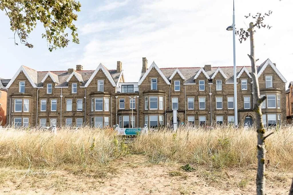 Overlooking the Irish Sea and St Annes beach, the Glendower Hotel is the perfect location for your Spring/Summer staycation 🌊🌞

🌐Check out www.glendowerhotel.co.uk for our latest offers!

We can't wait to meet you!