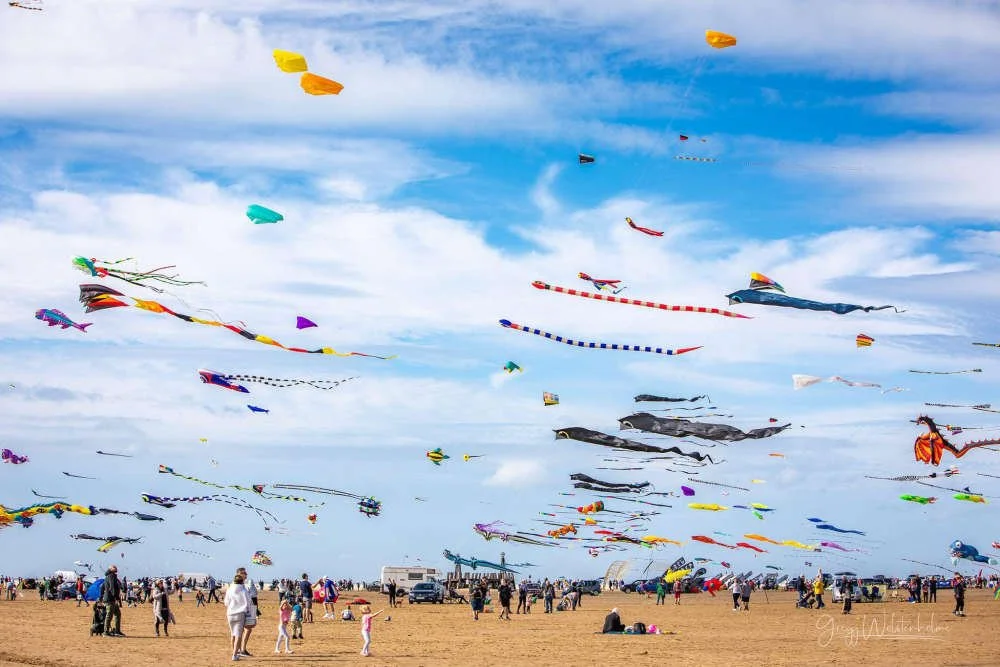 ST ANNES INTERNATIONAL KITE FESTIVAL