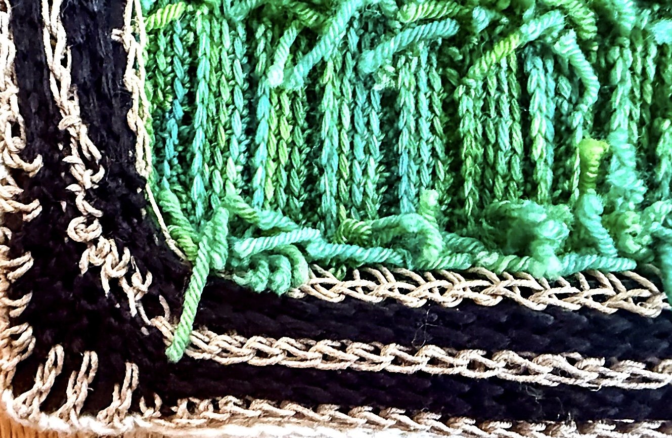 Risen stitched border detail