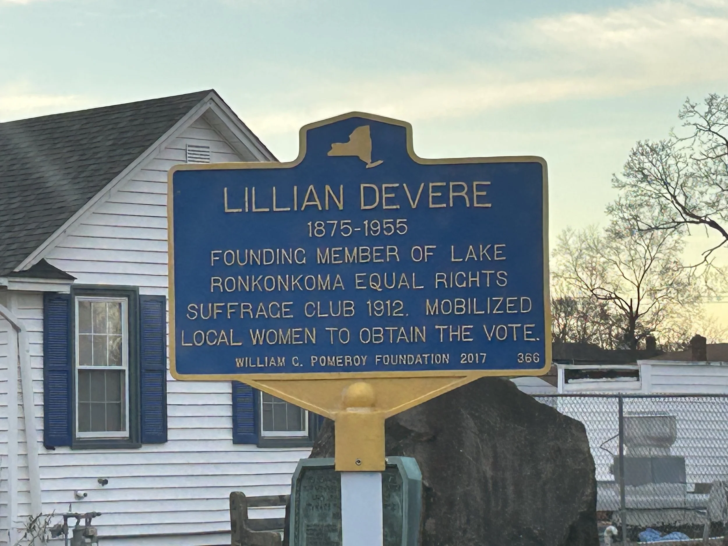 Lillian Devere