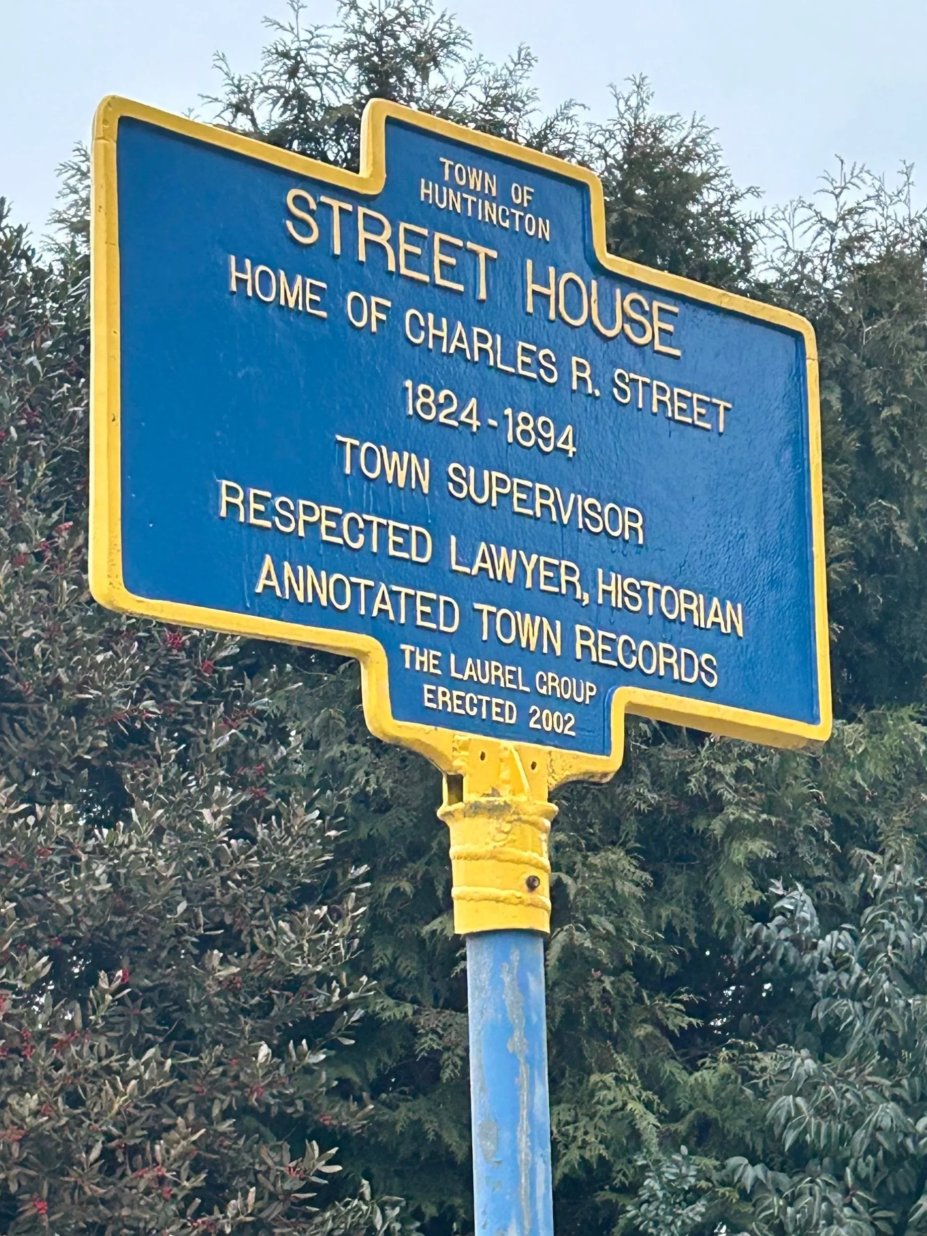 Street House