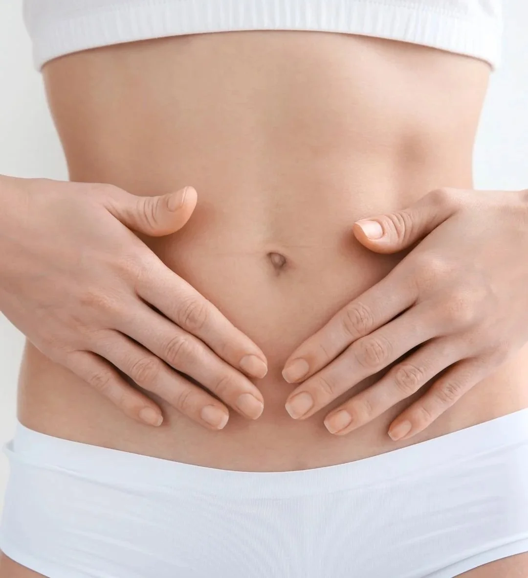 Pourquoi j’ai toujours faim le soir ? Comprendre les compulsions alimentaires