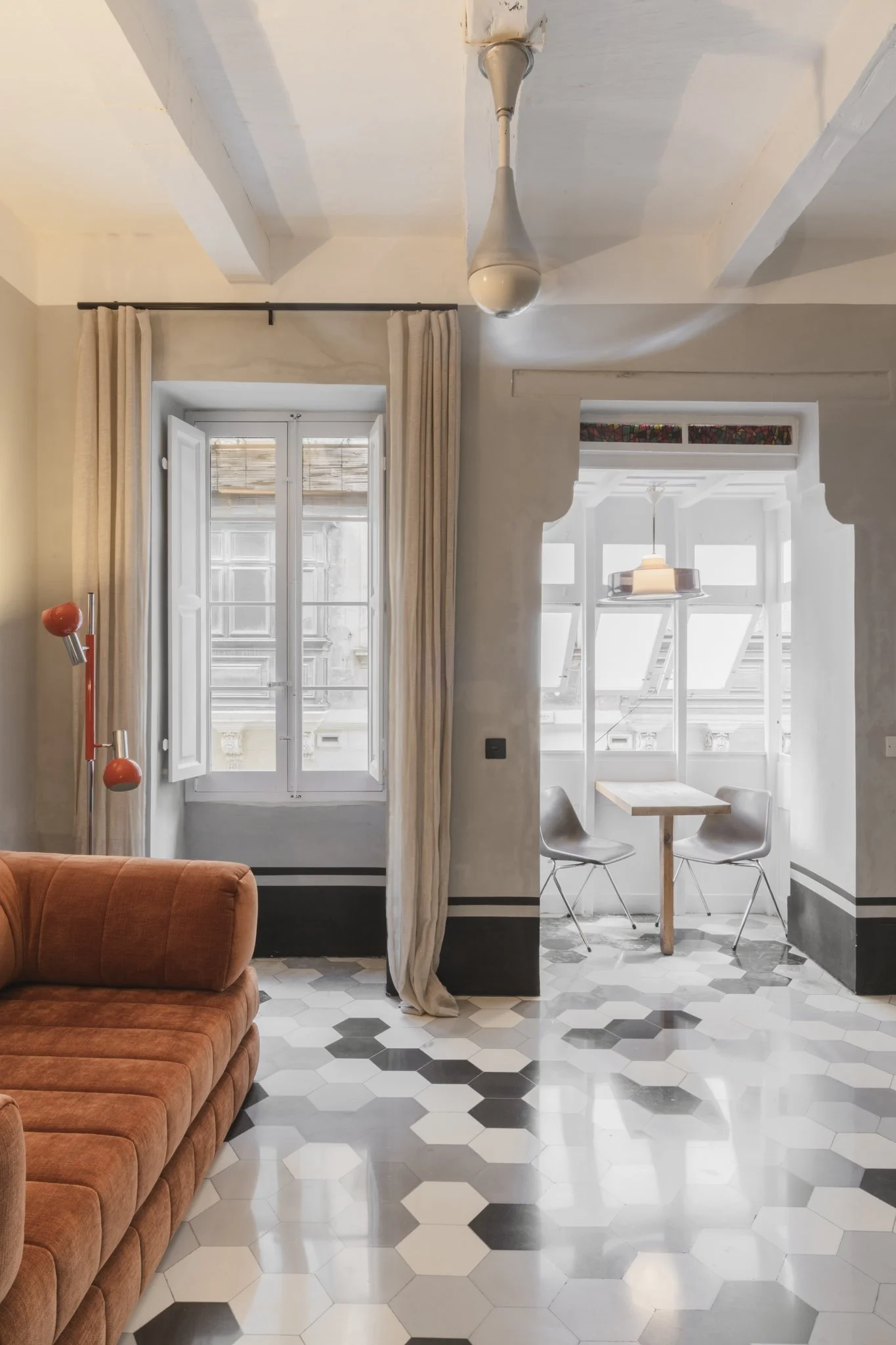 Valletta Vintage - Retro Pad-Low-27.jpg