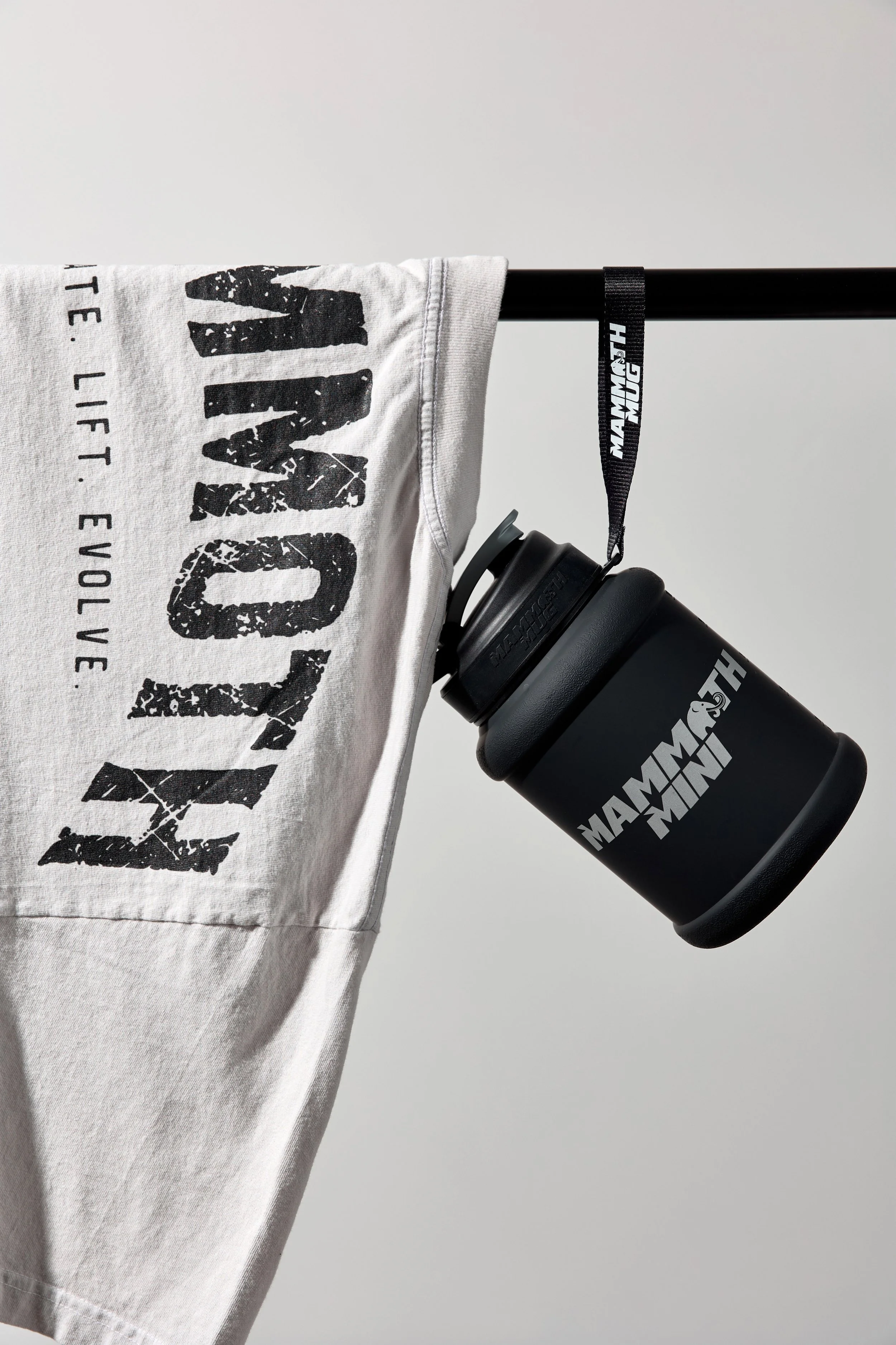 MammothApparel-SandraMonacoPhoto153.jpg