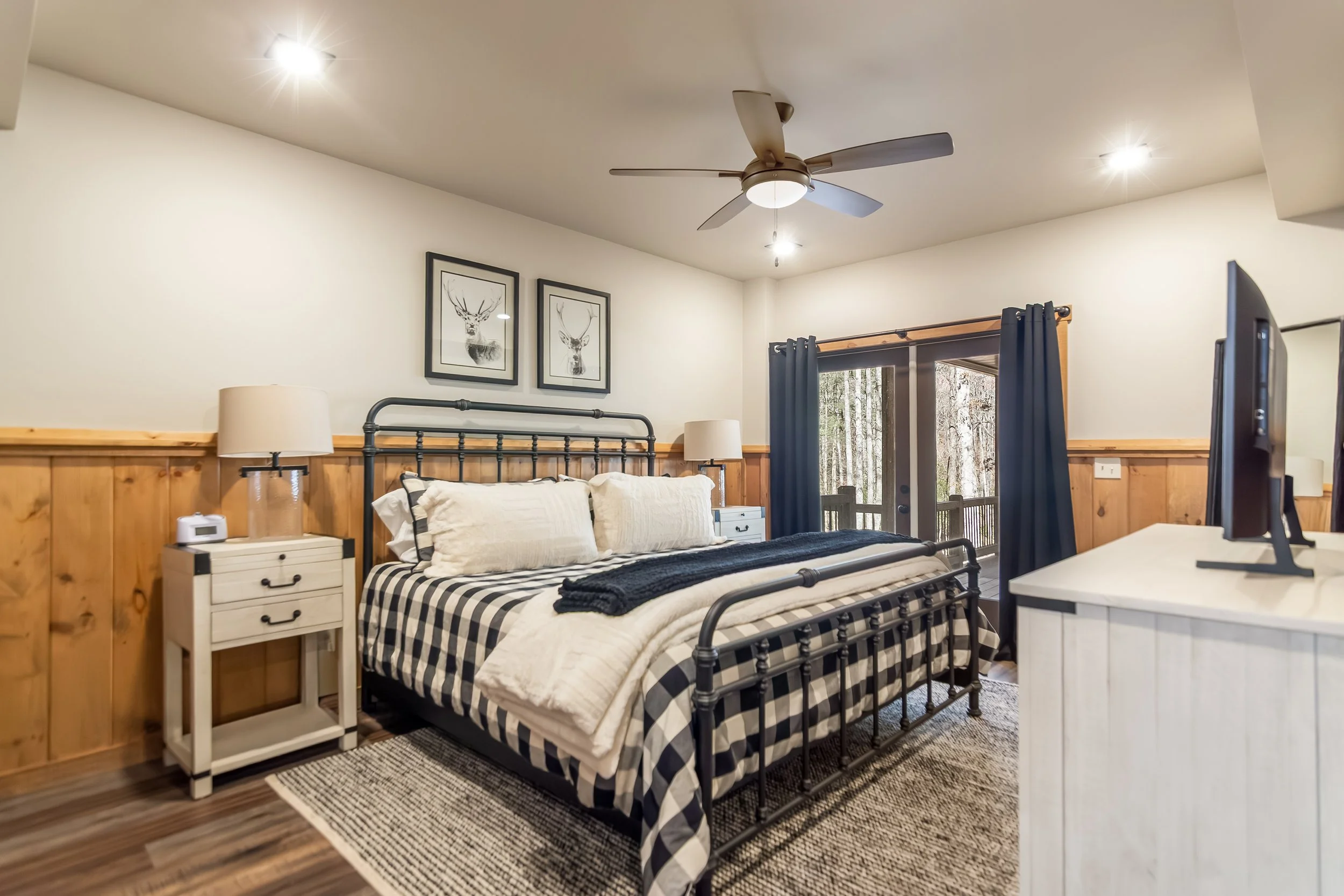 Guest Master Bedroom - Basement.jpg