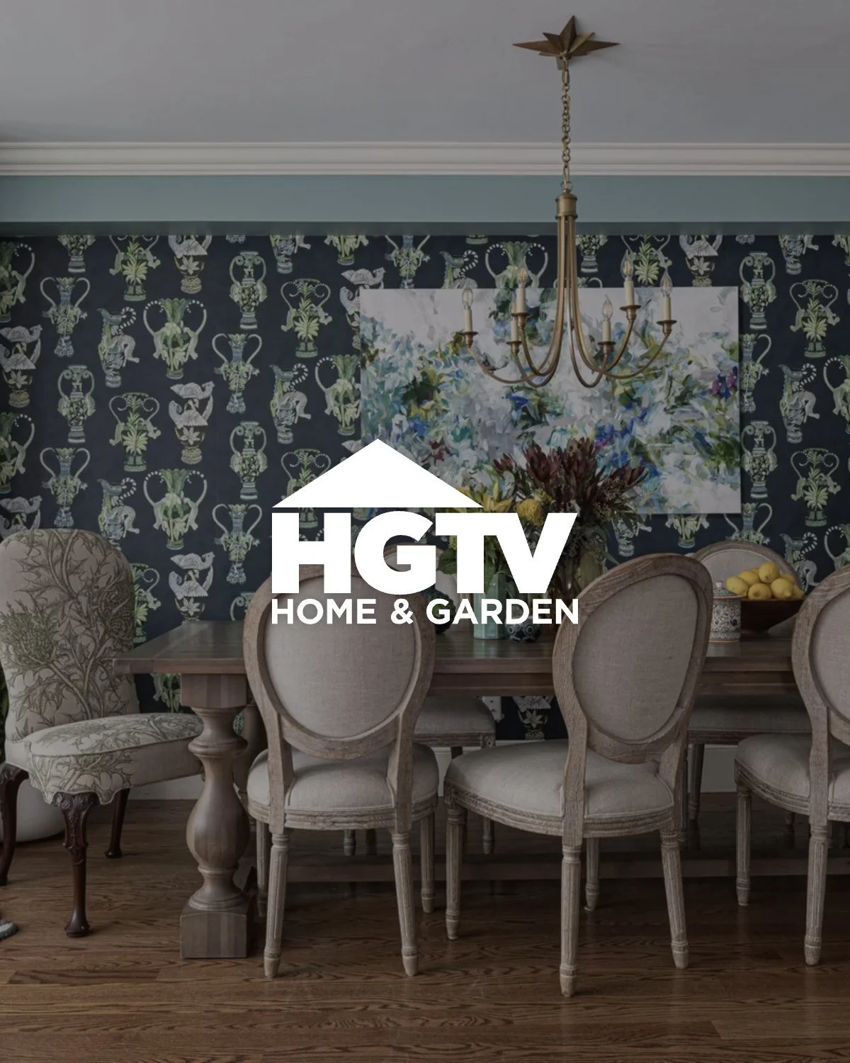 HGTV Tours a Cambridge Home Full of Christmas Cheer