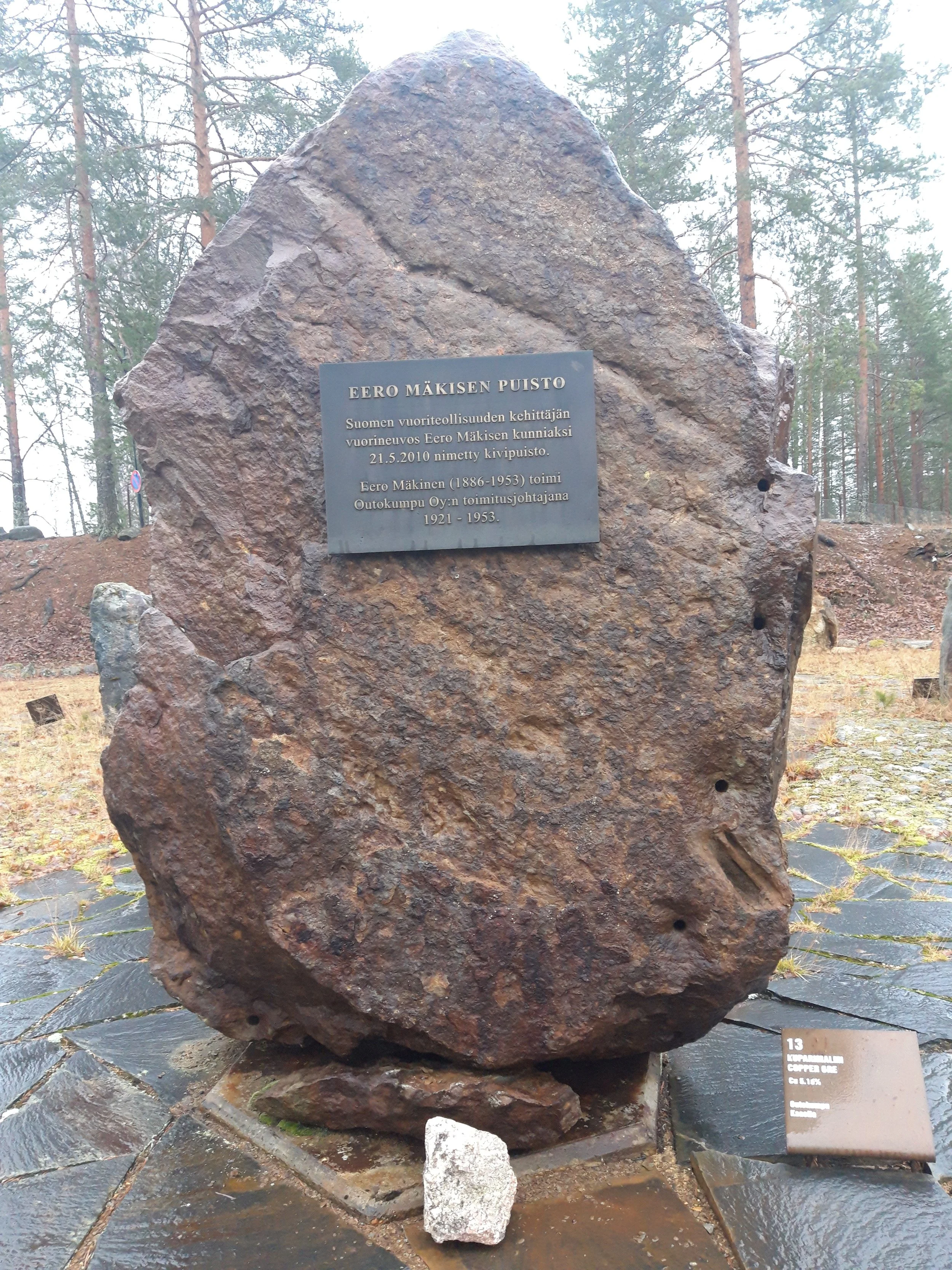 TeroK Eero Mäkisen kivipuistossa