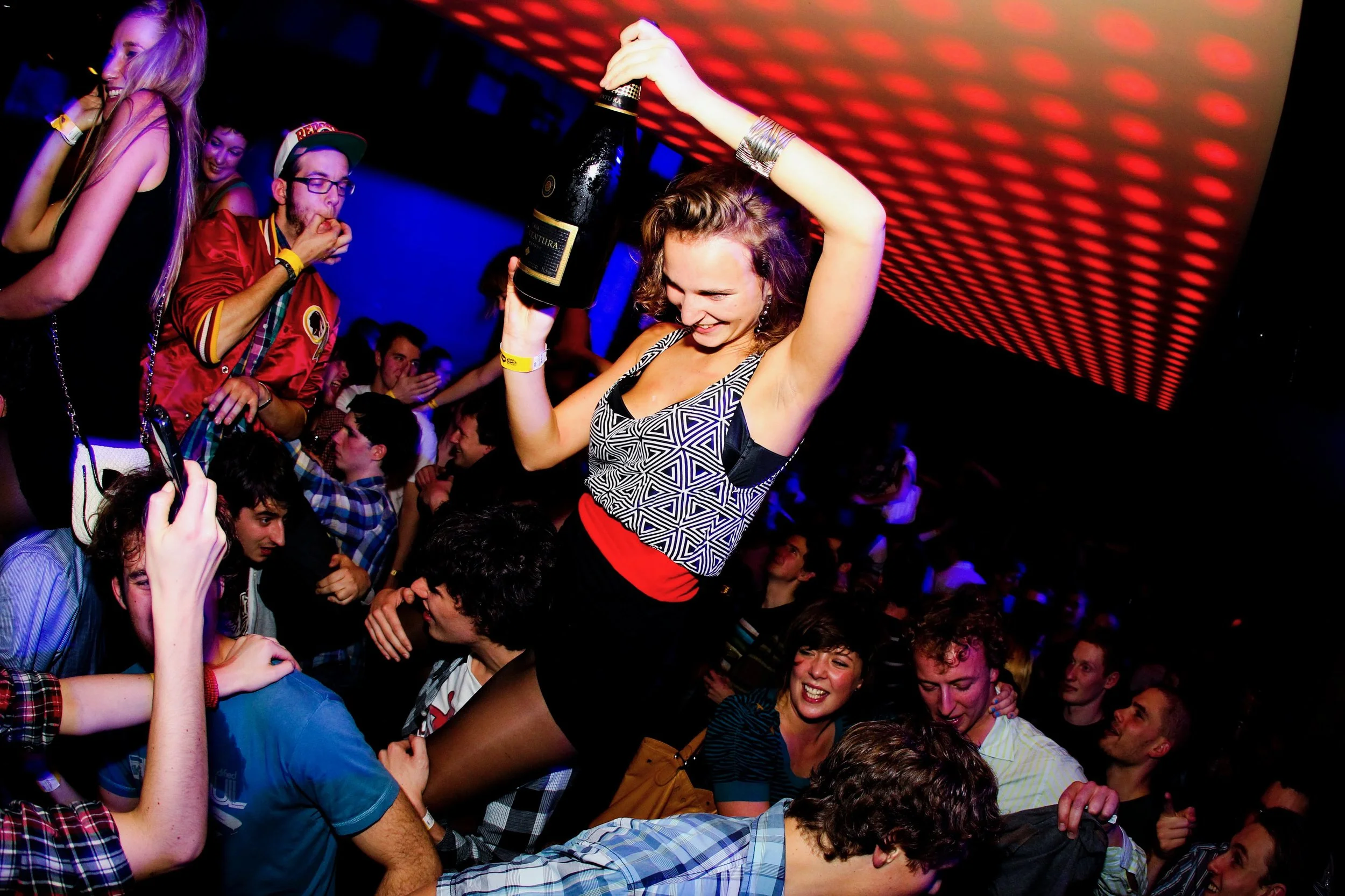 26-11-2011 Dimitri Vegas & Like Mike @ krush48.jpeg