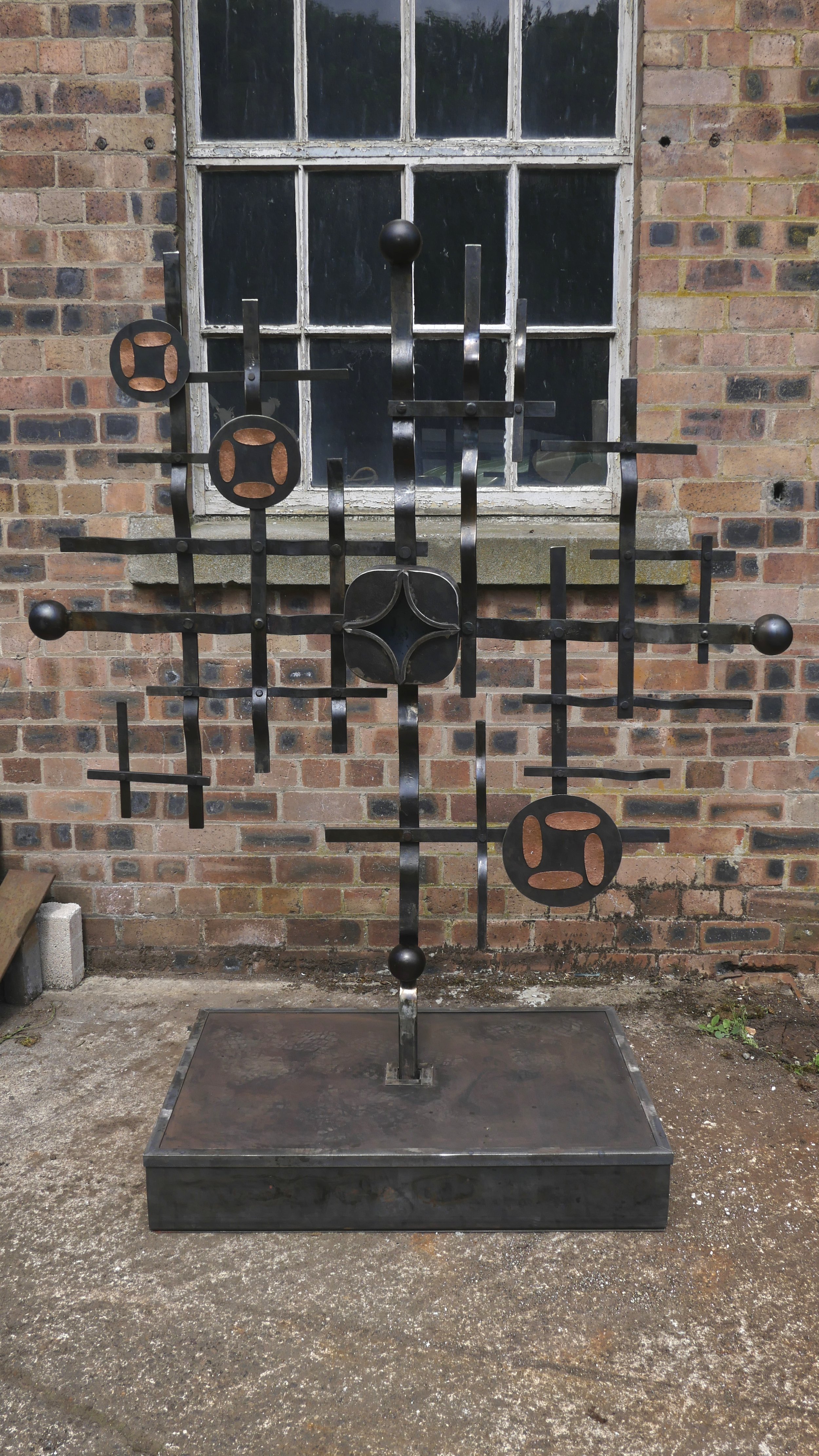 WS Sculpture Front On.jpg
