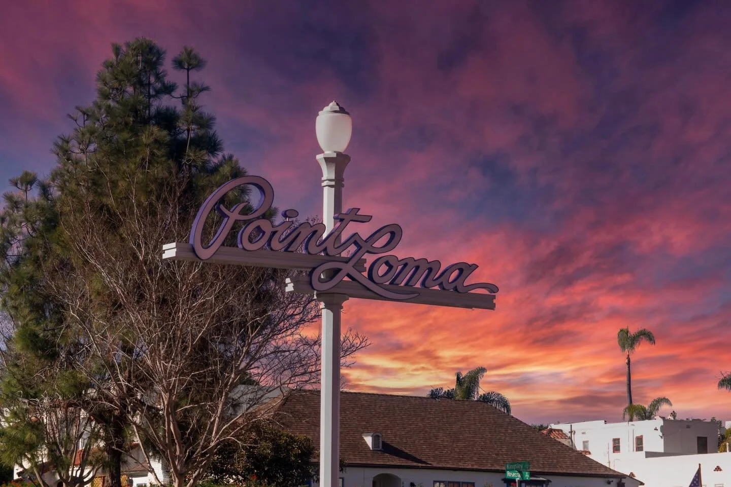 Golden hour hits different from Point Loma 🌅
Where the cliffs meet the calm and the sky puts on its nightly masterpiece. San Diego sunsets never miss.
#PointLoma #SanDiegoSunset #CaliforniaSunset #WestCoastVibes #GoldenHourMagic #OceanViews #Coastal