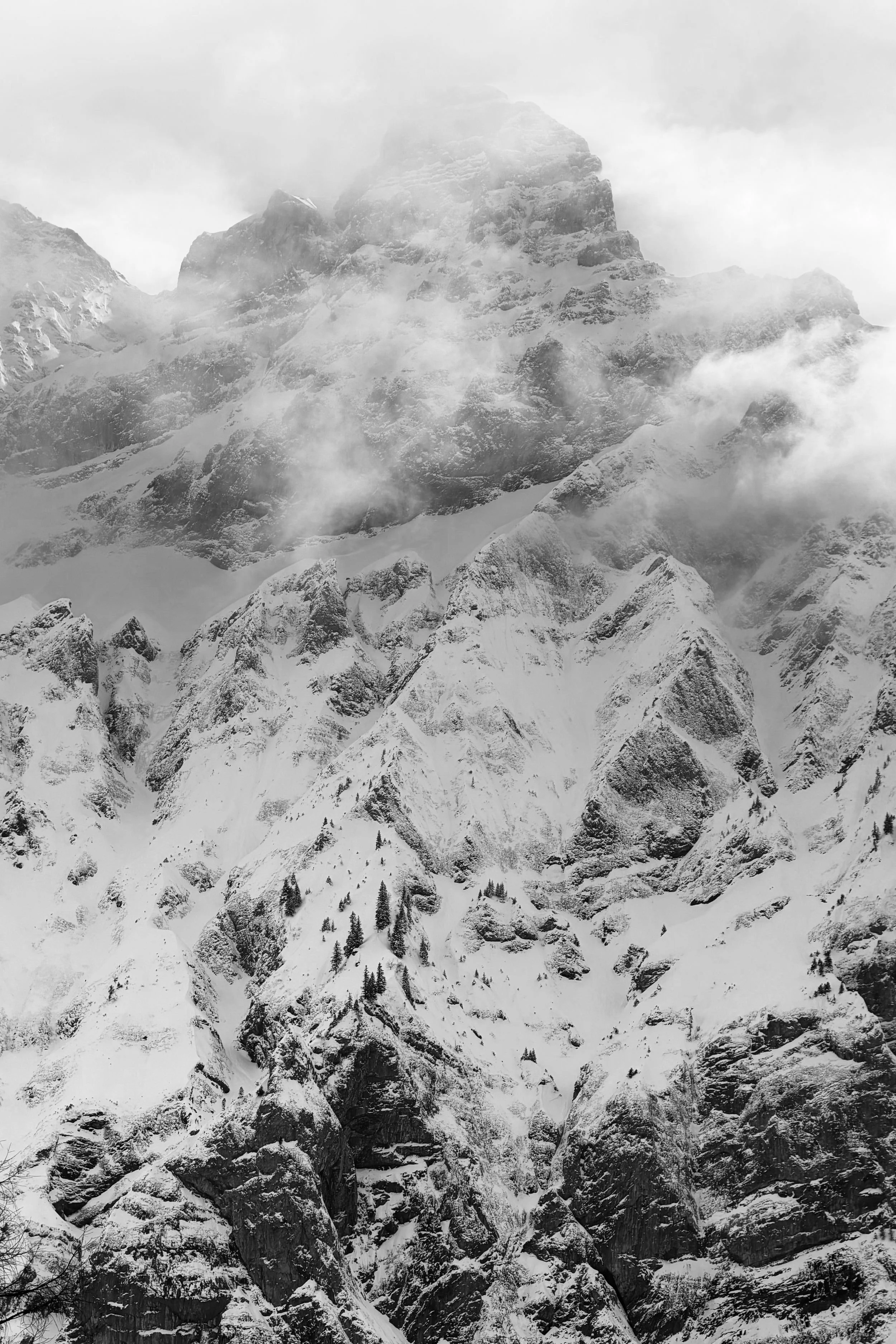 MOUNTAIN SOULS, THE VEIL LIFTS