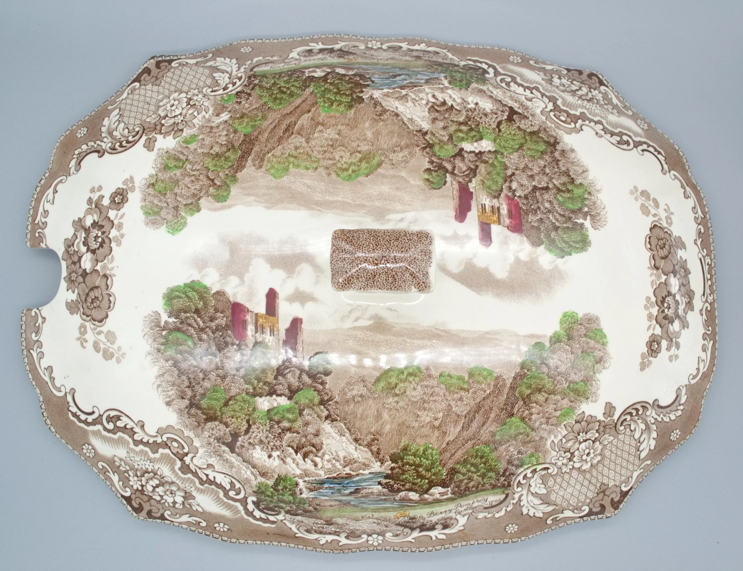 soup-tureen-lid.jpg