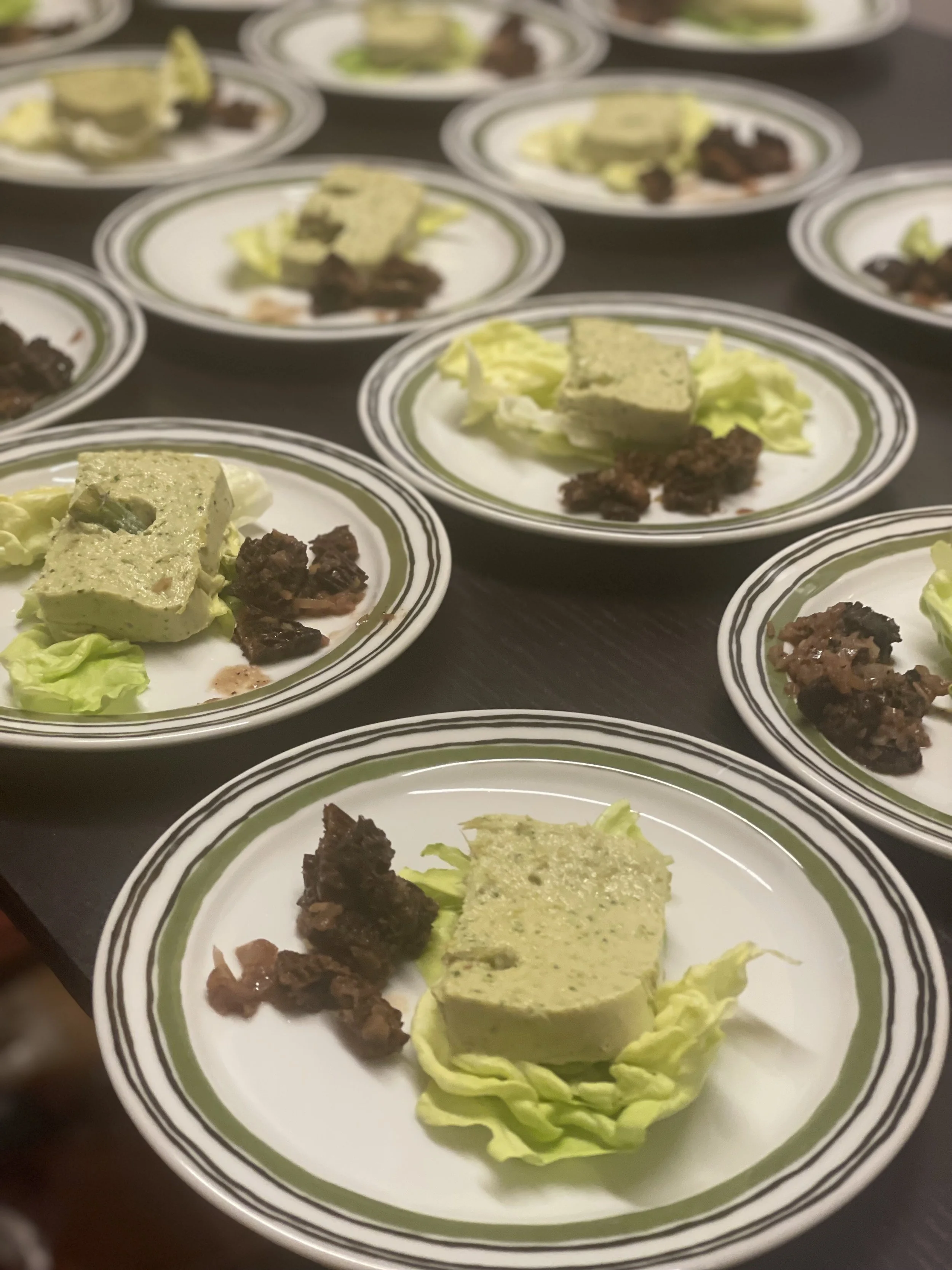 Spargel-Terrine mit Salat