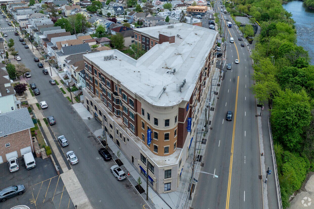 848 Garfield River Drive Garfield.jpg