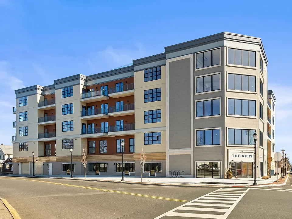 185 Morris Ave Long Branch.webp