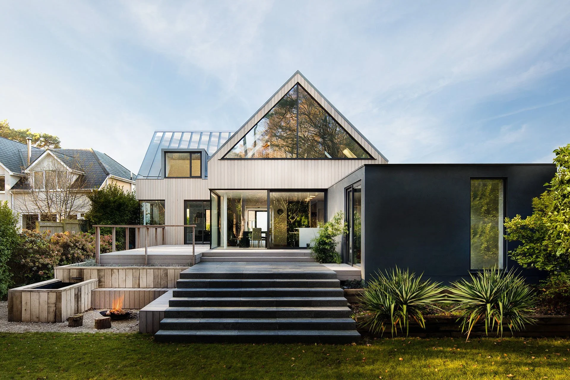 DMW-Architects-Quietly-Sourced-Dormer-Bungalow.jpg