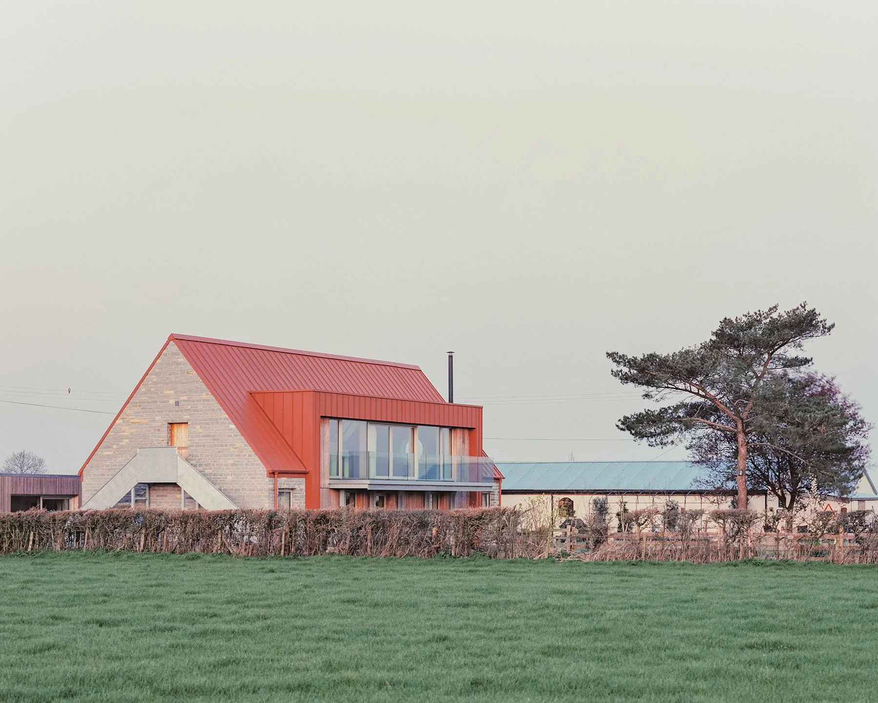 Quietly Sourced-Charles Gillespie Architecture-Highlands-2.jpg