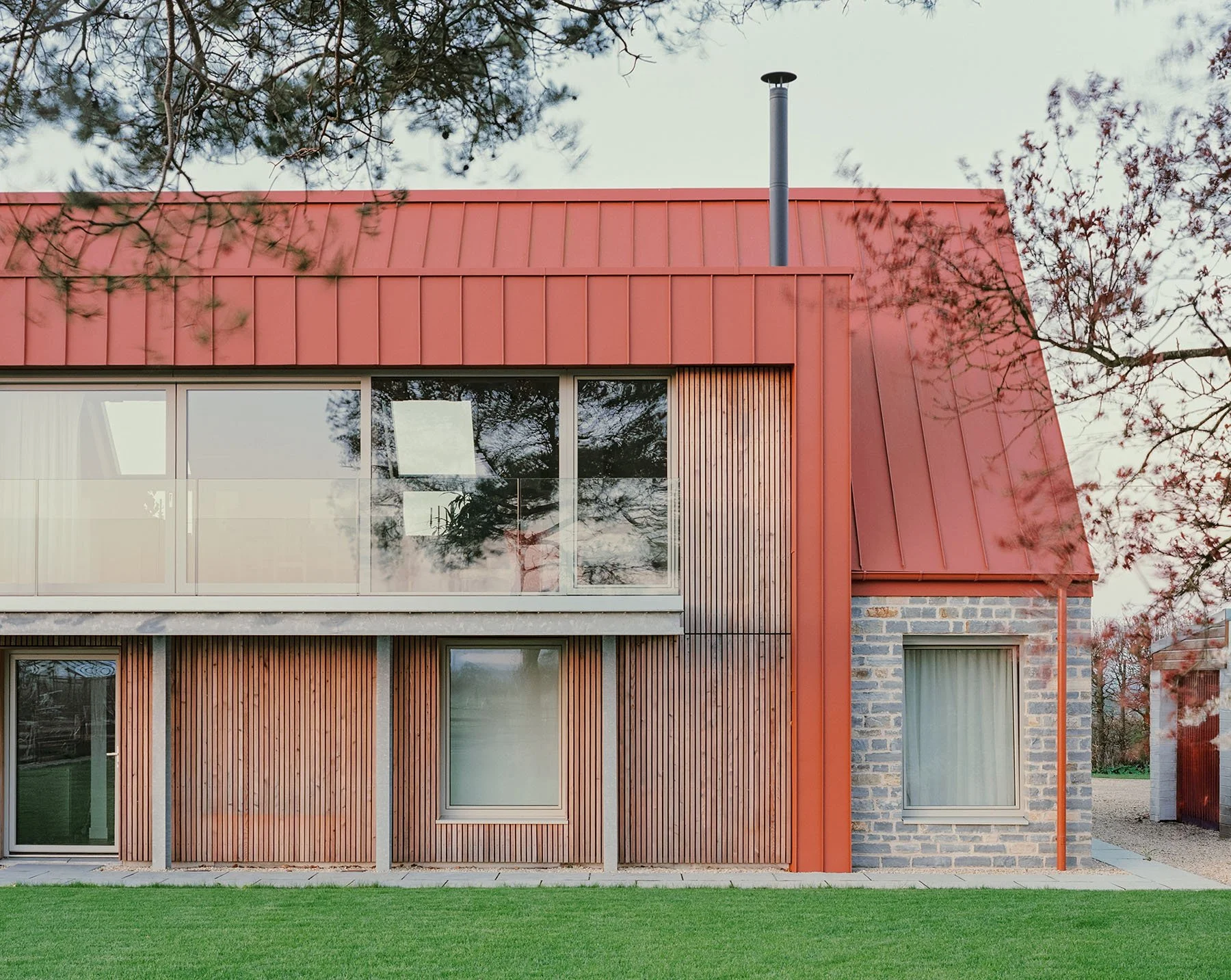Quietly Sourced-Charles Gillespie Architecture-Highlands-1.jpg