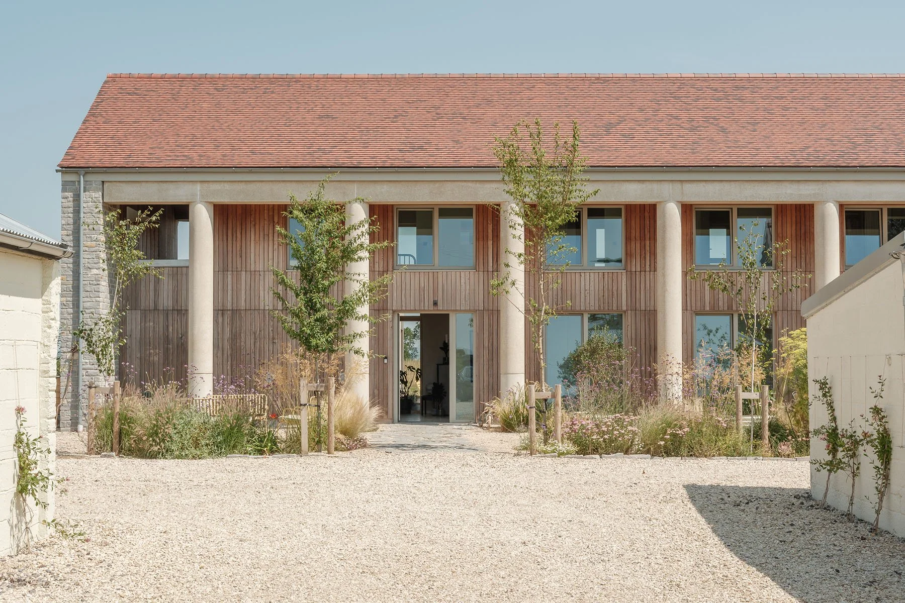 Quietly Sourced-Charles Gillespie Architecture-Linhay-3.jpg