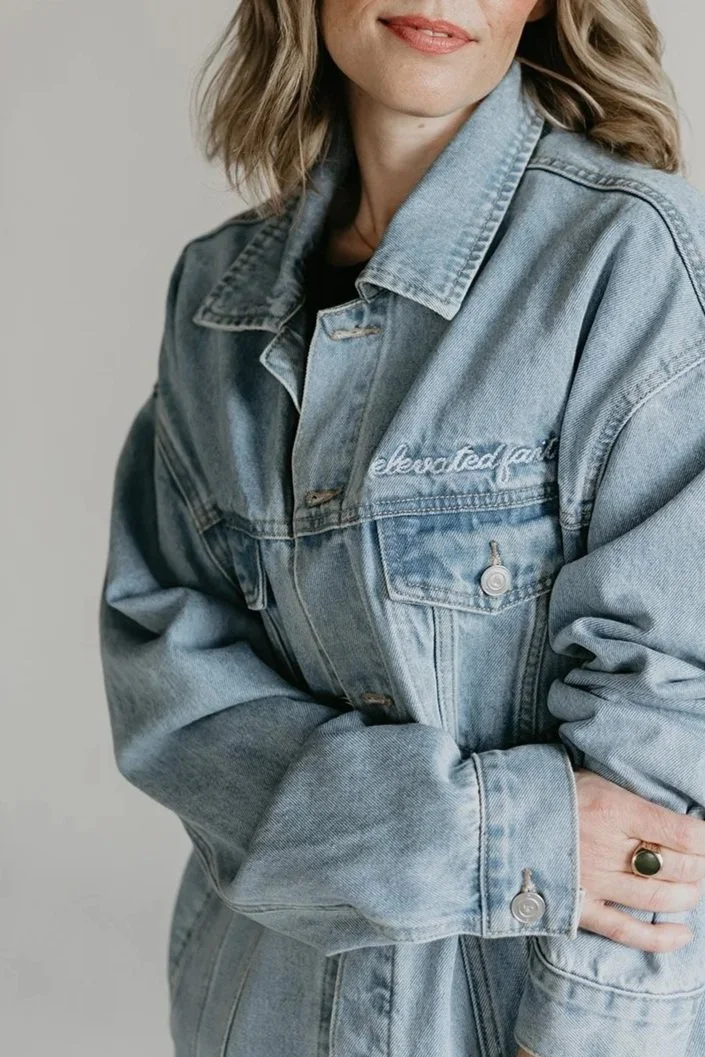 Close up brand photo of Kirsten Johnson, Founder at Reverie Creative Agency in Arizona.