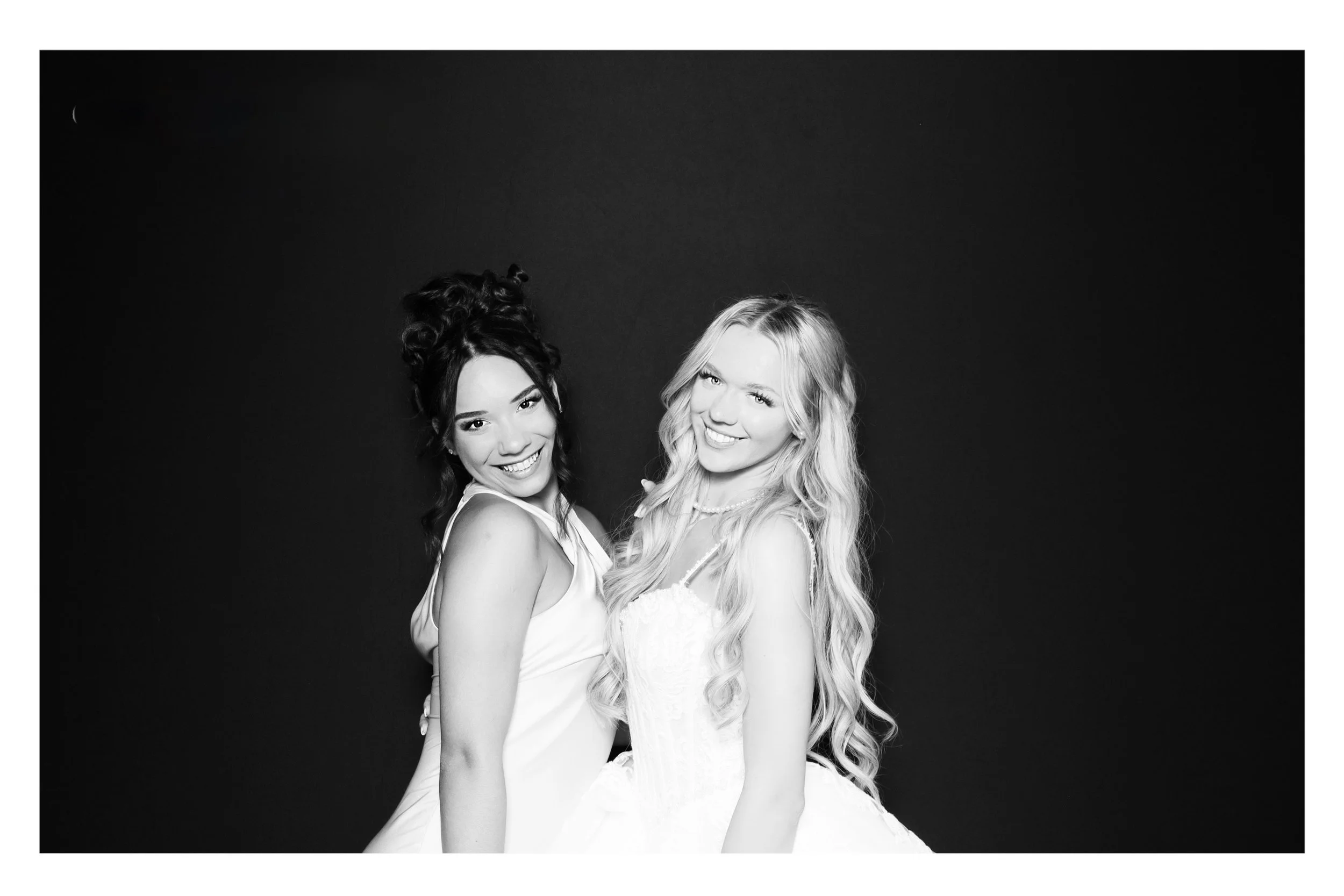 Black and White Wedding Glam Photo Booth