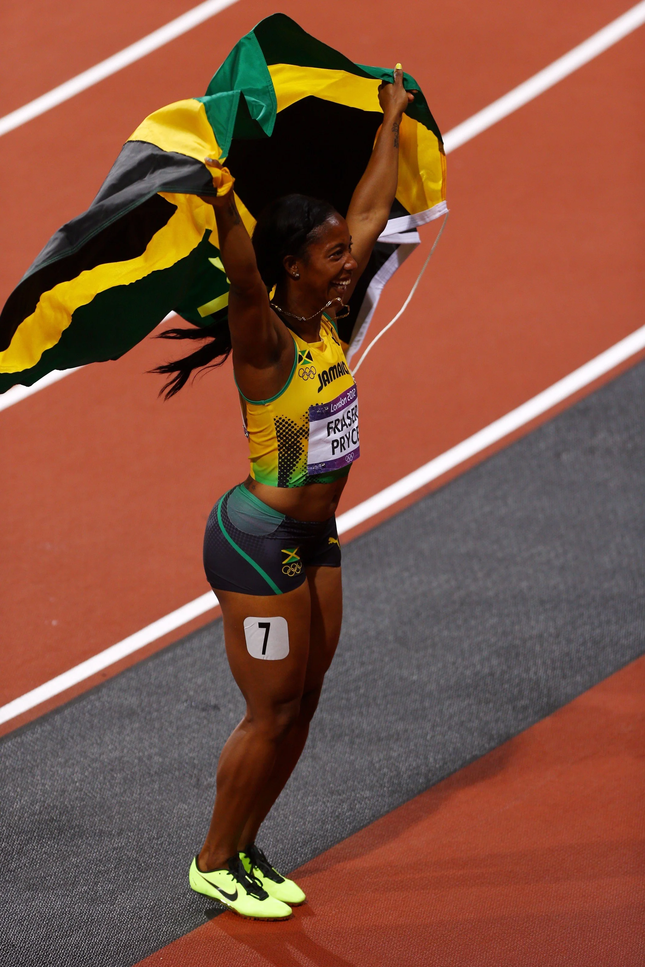 006_shelly-ann-fraser-pryce-london-2012.jpg