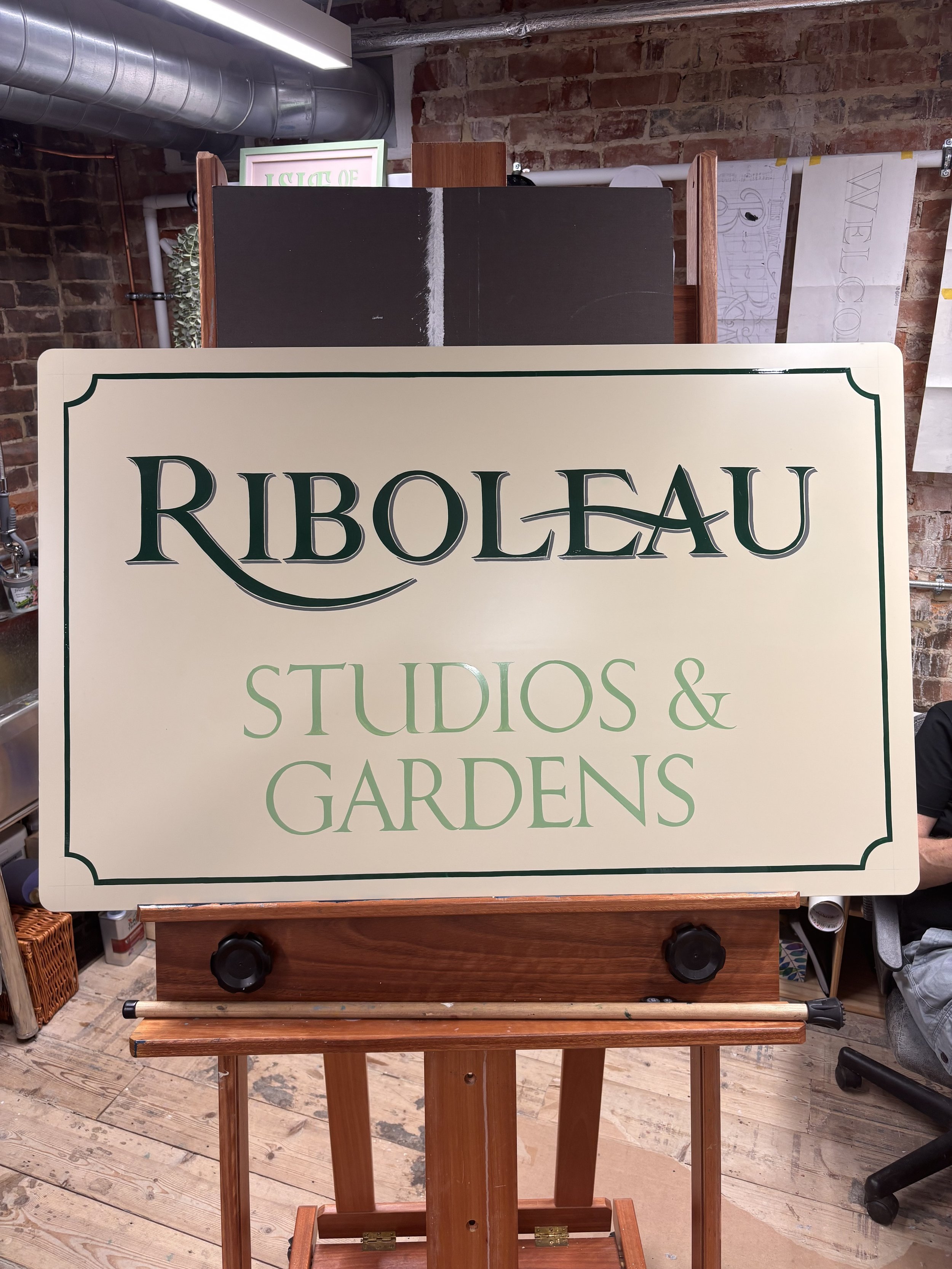 signwriting riboleau stusios sign.jpg
