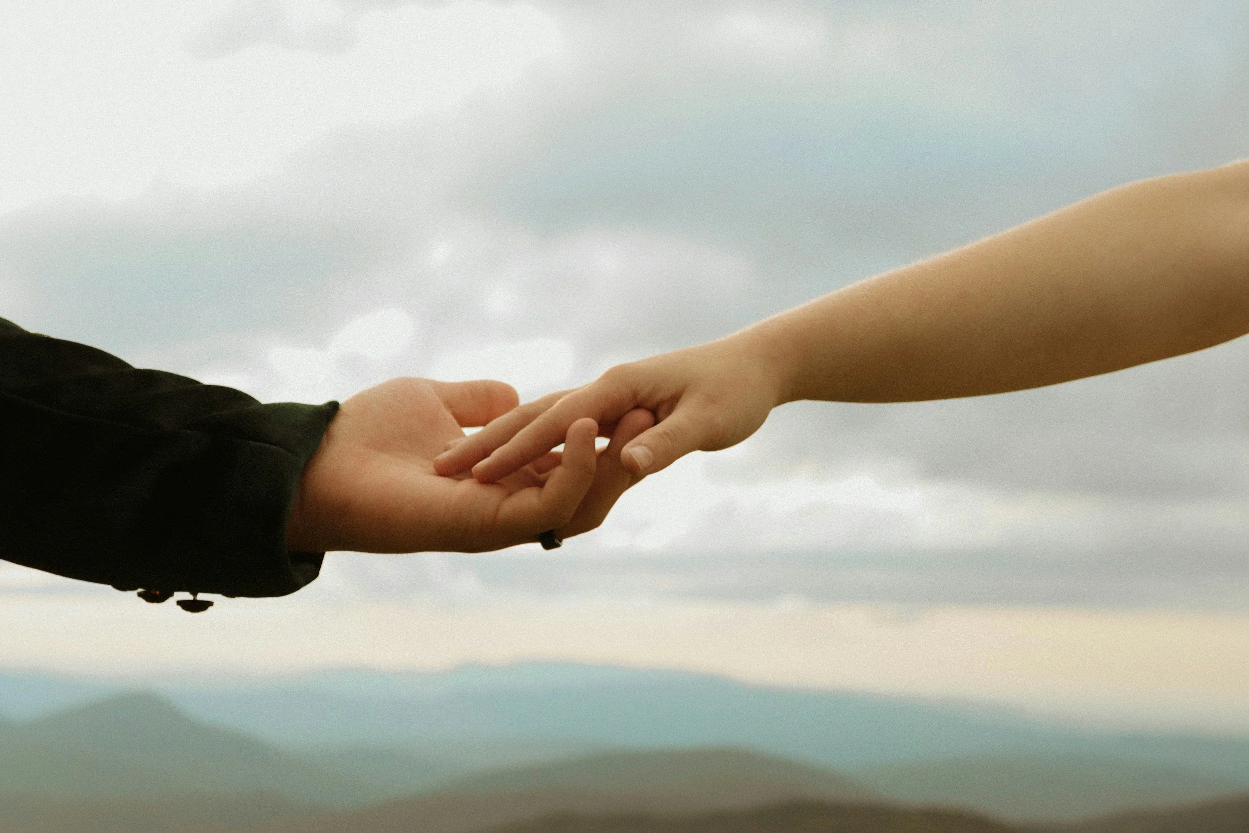 You Know Your Attachment Style. So Why Do You Still Feel Stuck?
