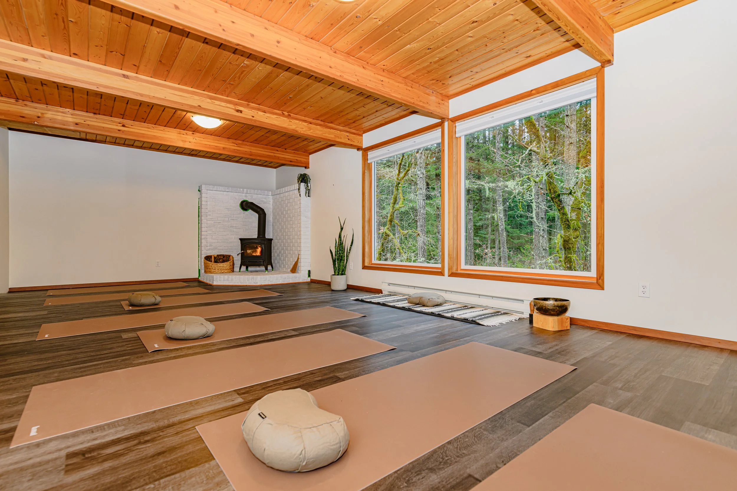 stretching studio at mindwell house