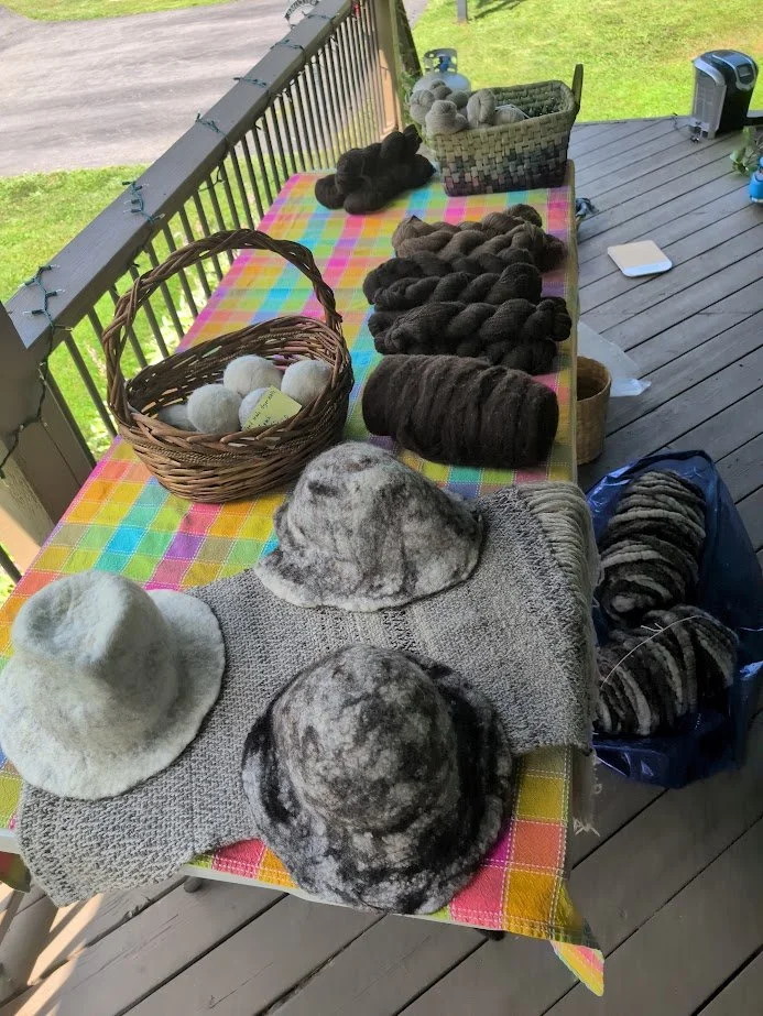 Abundancia Felts.jpg