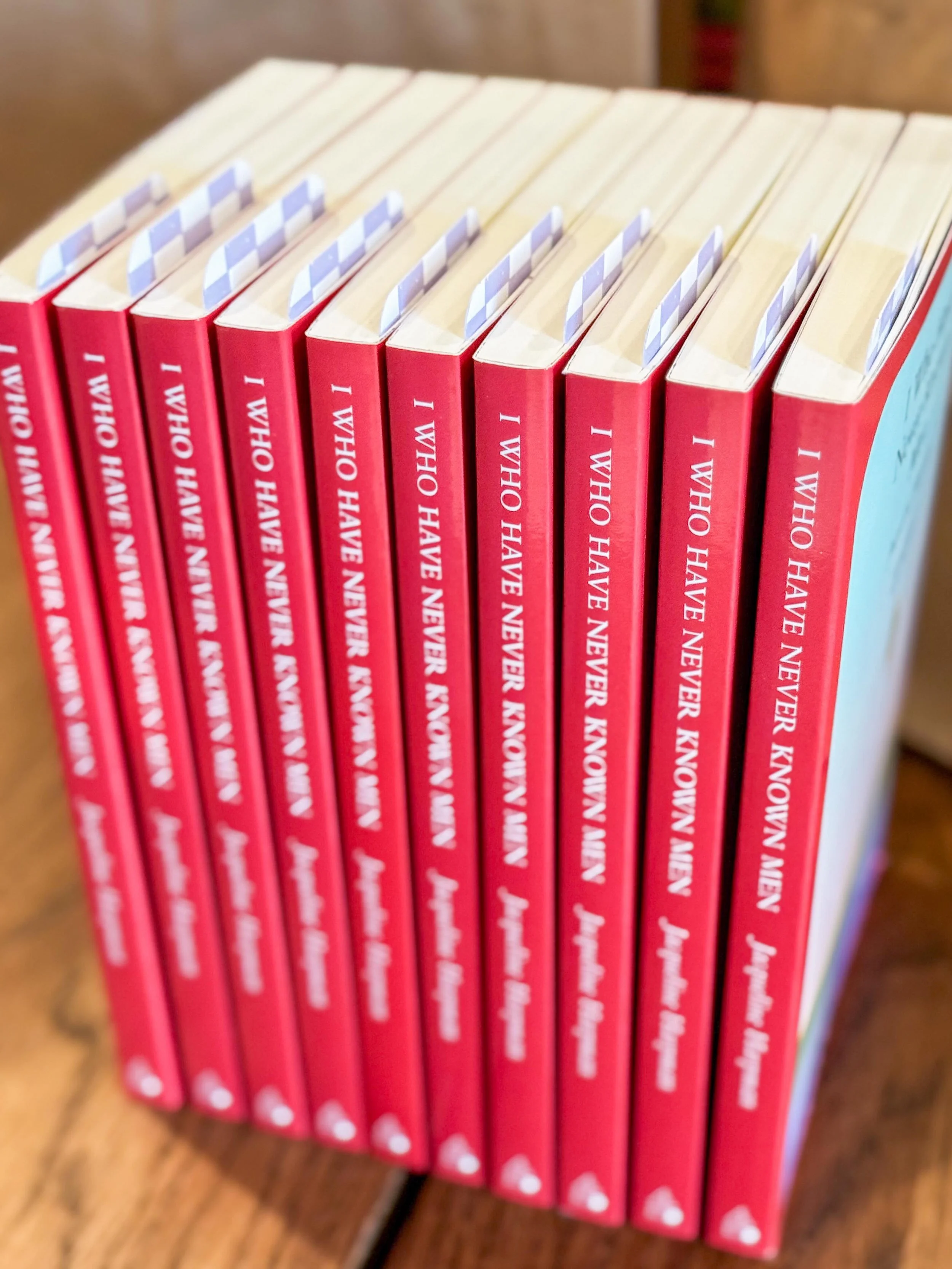 These babies are ready for delivery. 

Is your book club full of shelf-trophy-loving book dragons? I offer book club discounts!

DM for details 😘

#bookclub #mobilebookstore #bookstagram #bookish #charlottenc