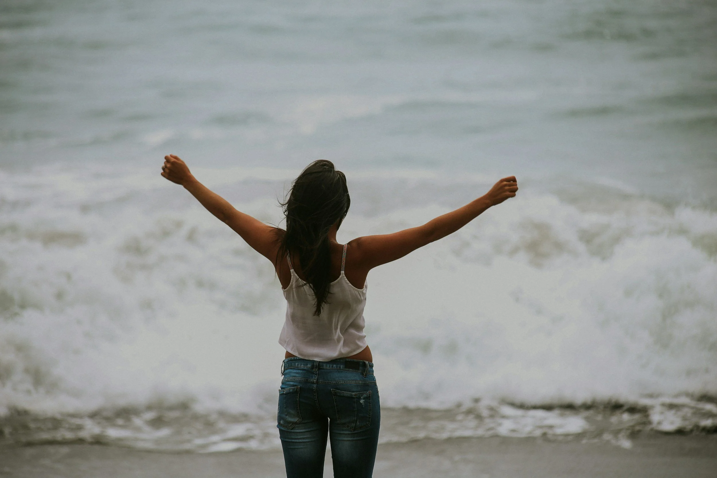 Why Self-Doubt Makes It Hard to Commit — To Yourself, Your Work, and Your Own Healing