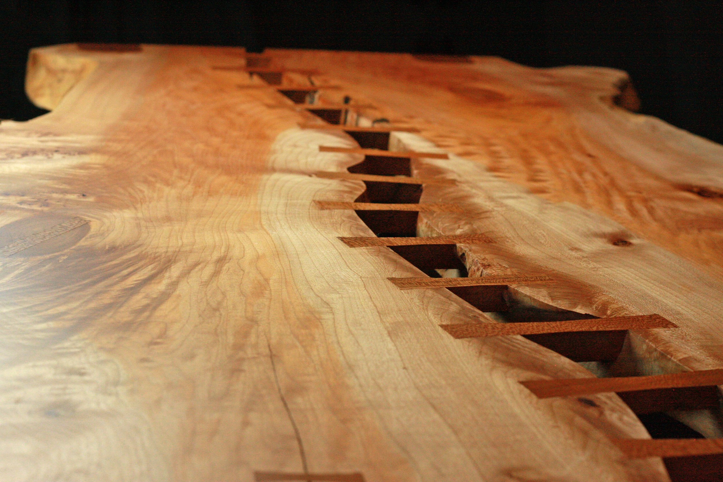 live edge maple bowtie spine table 7.jpg