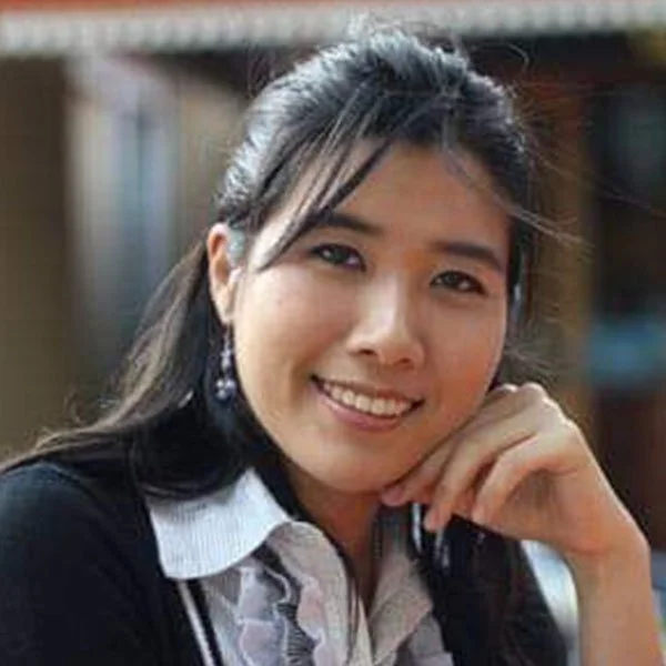 Headshot of Dr. Sornsuang Tangsinmonkong, Piano professor of Mahidol University (Thailand)