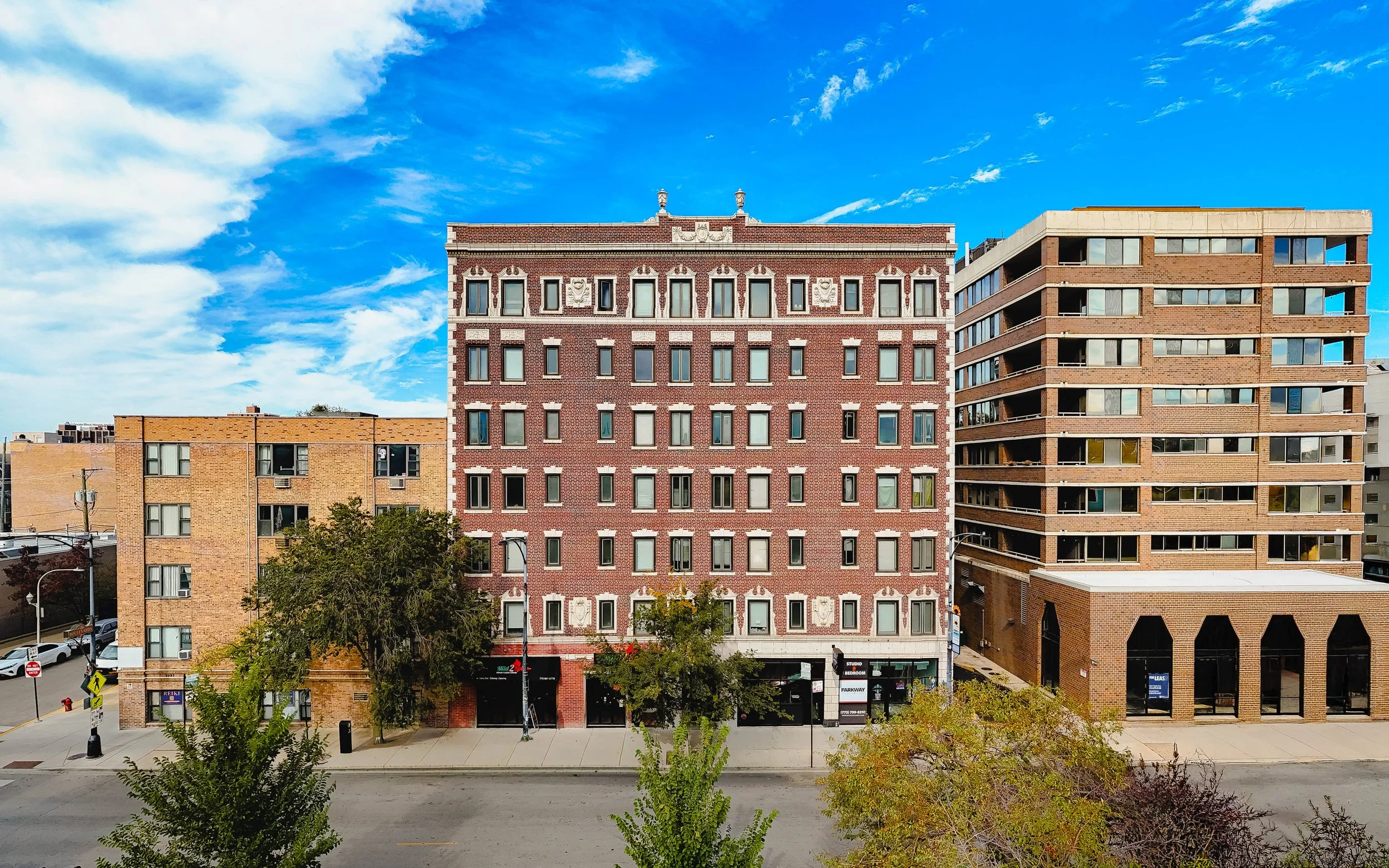 Parkway Apartments