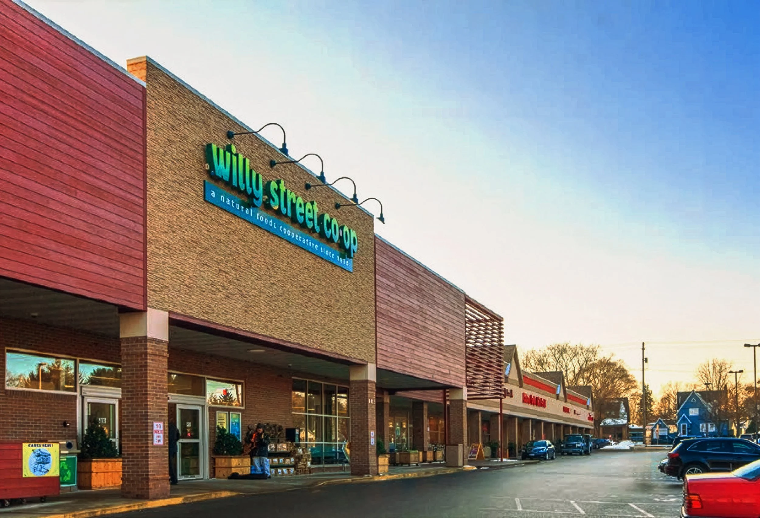 Parkwood Plaza