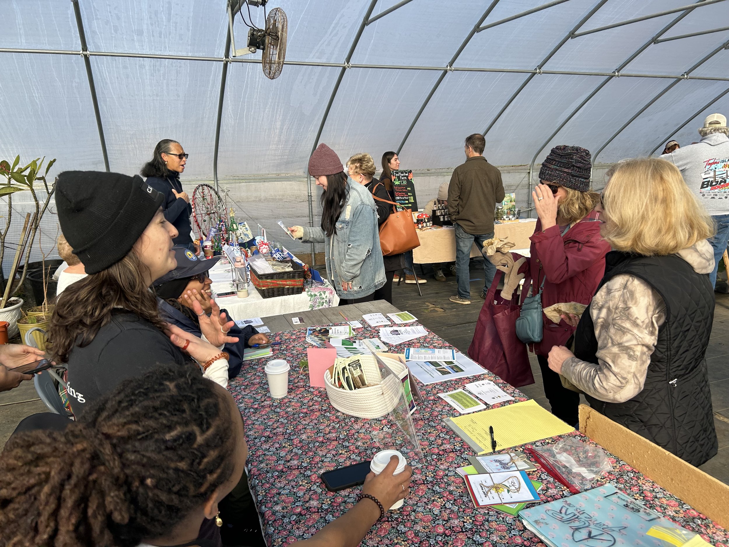 Holiday market 2023 3.JPG