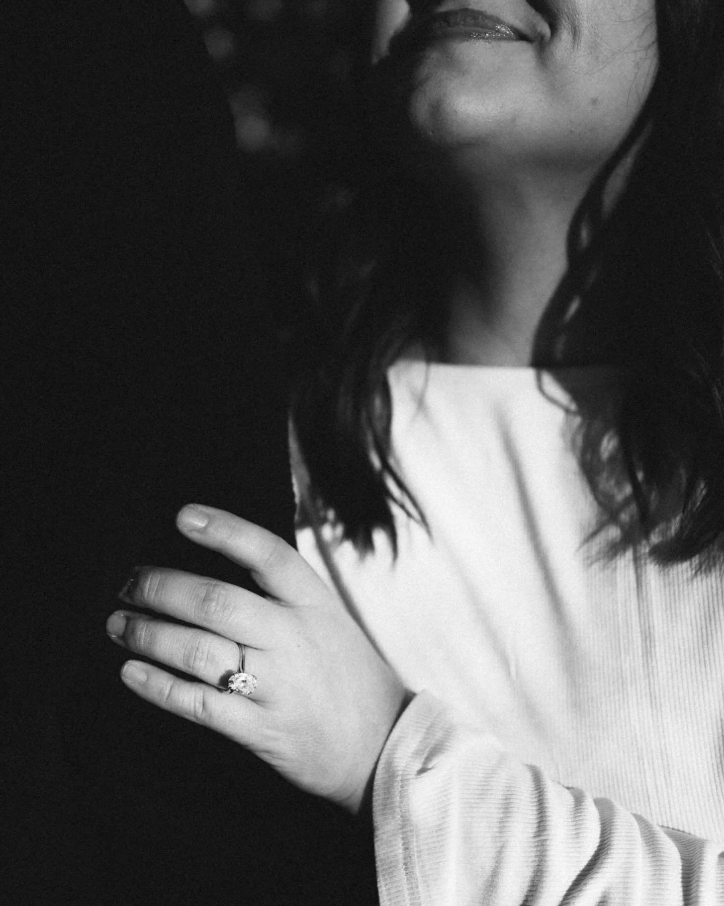 Spring is here and I&rsquo;m looking back realizing I never posted this incredibly beautiful love story????? Not sure how I managed to not share this one with the world but here we are. 

Crazy how photographers always have the hardest time figuring 