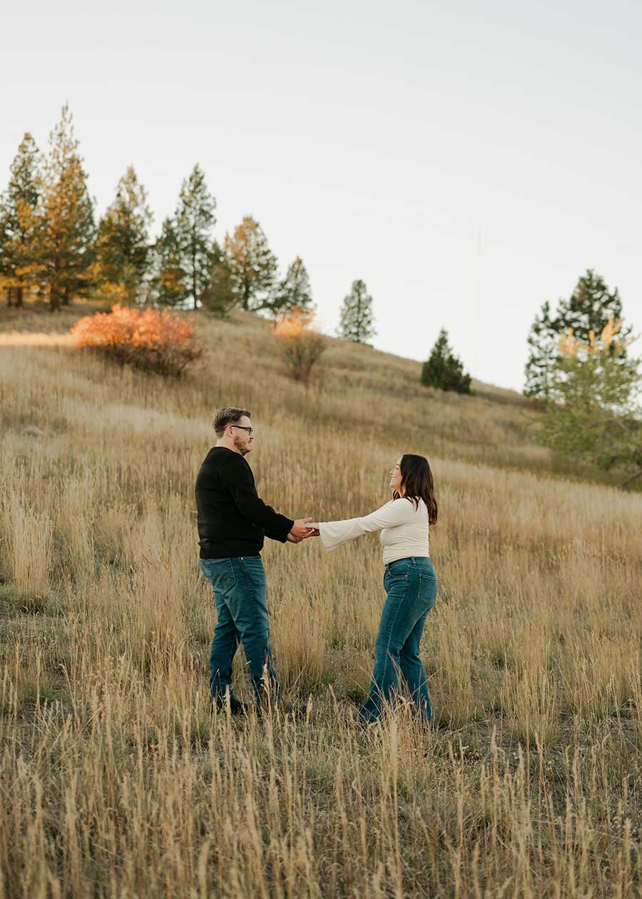 montana-couples-and-engagement-photos-by-ellieana-photography-27.jpg
