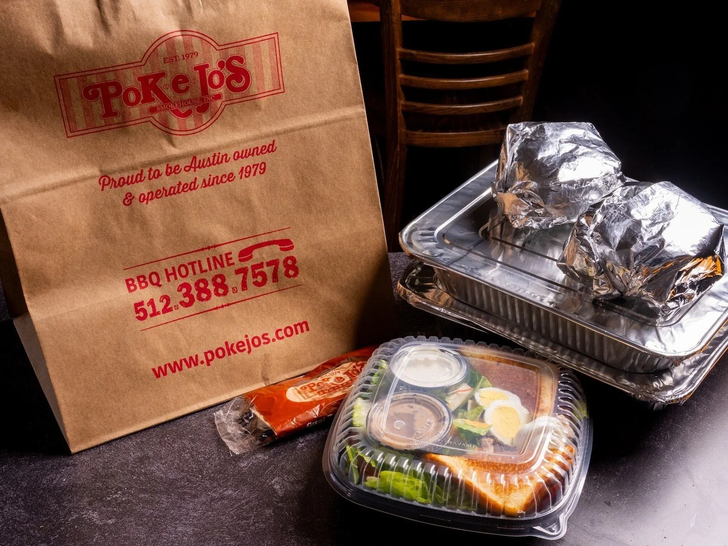 Today is National Picnic Day! 🧺 Grab your favorites to-go, pick your sides, and post up at your favorite park. Smoke plus sunshine&hellip; now that&rsquo;s a solid plan. 

#NationalPicnicDay