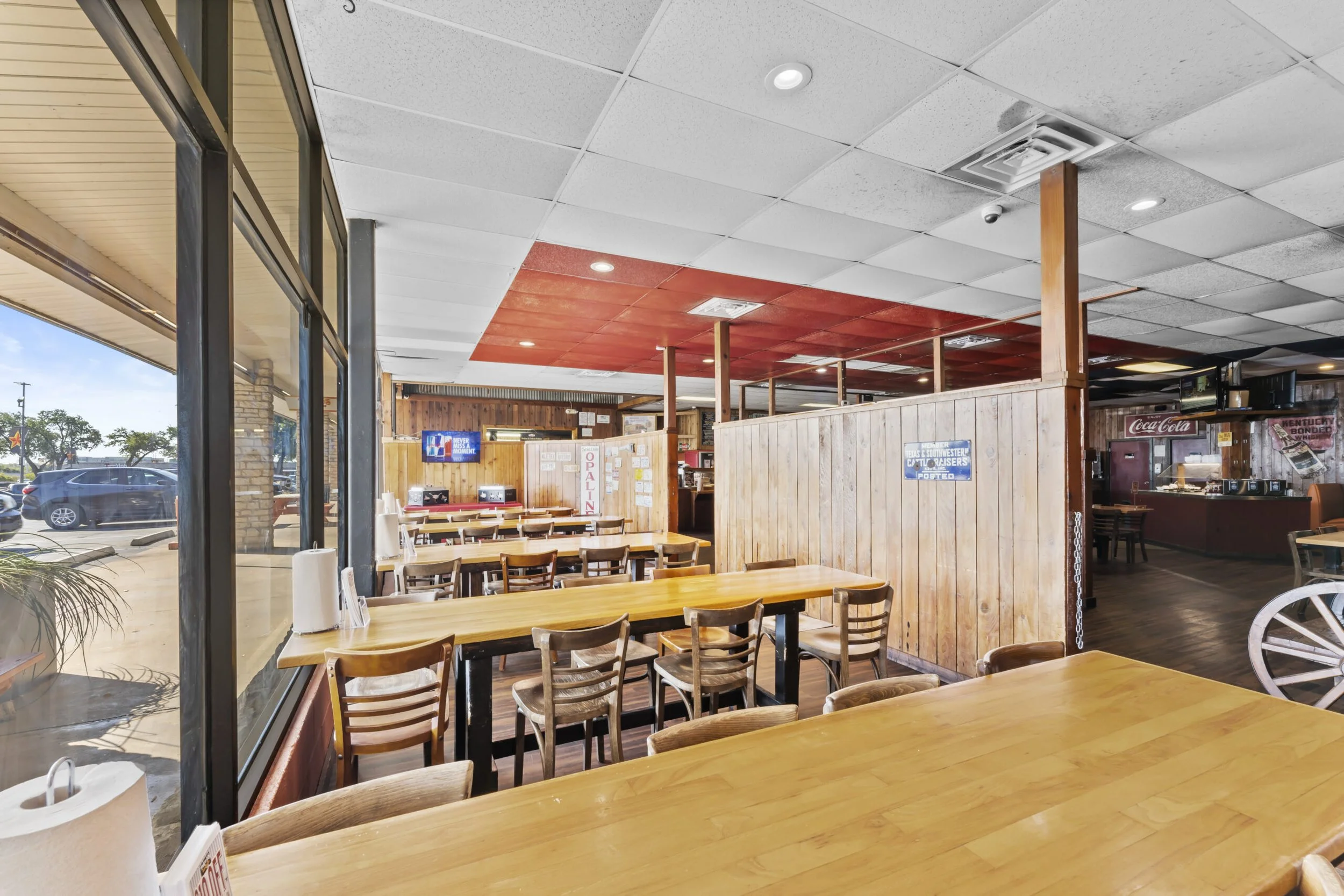 Interior of Pok-E-Jo's Round Rock location.