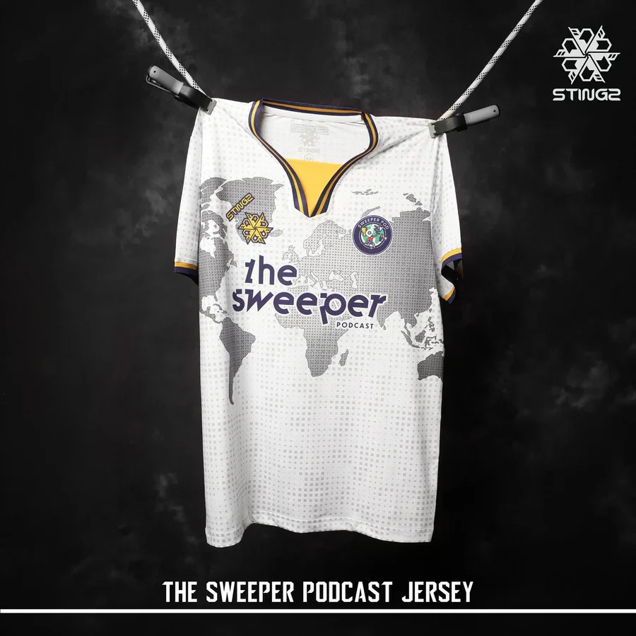 SWEEPER PODCAST SHIRT - GLOBE WHITE