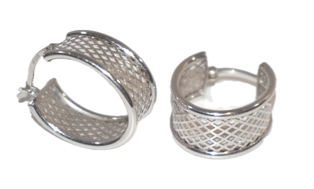 A PAIR OF WHITE GOLD, FILIGREE HOOP EARRINGS; 2.5 DWT