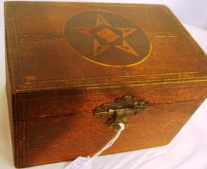 A WOOD BOX - Copy.jpg