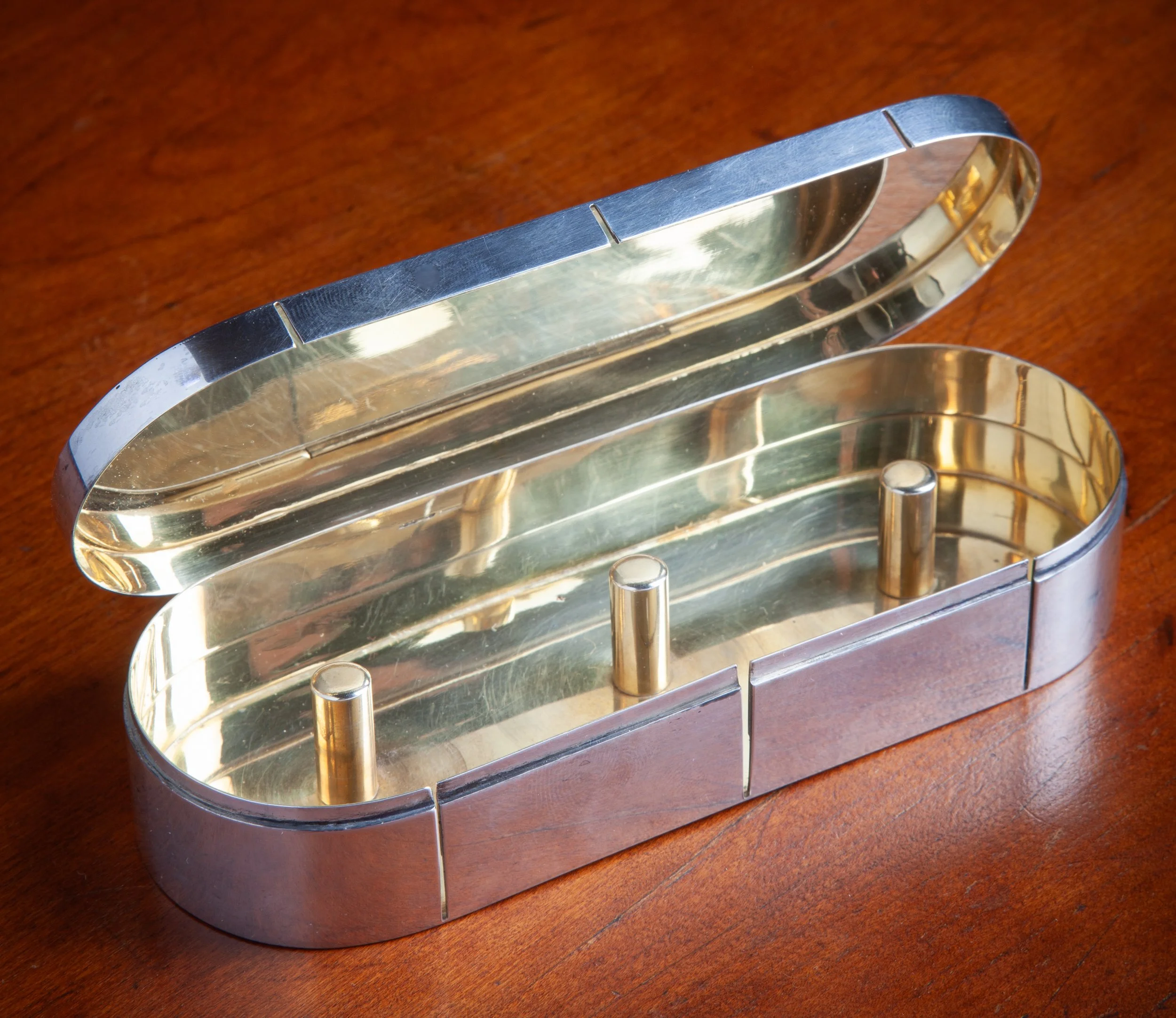 A STERLING SILVER THREAD BOX FOR HOLDING 3 SPOOLS, BY EDWARD TODD & CO., NY-NY, WEIGHING 6.05 OZS. STERLING SILVER 