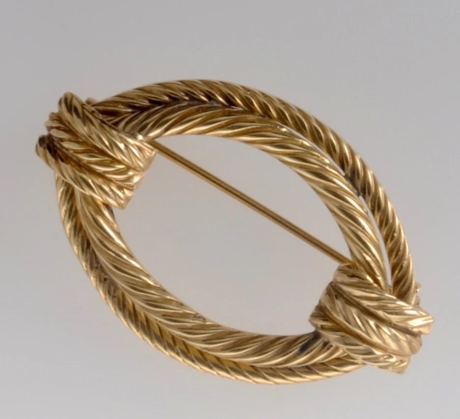 14k yellow gold double rope brooch by A. Allard, INC., New York, NY,  8.2 dwt